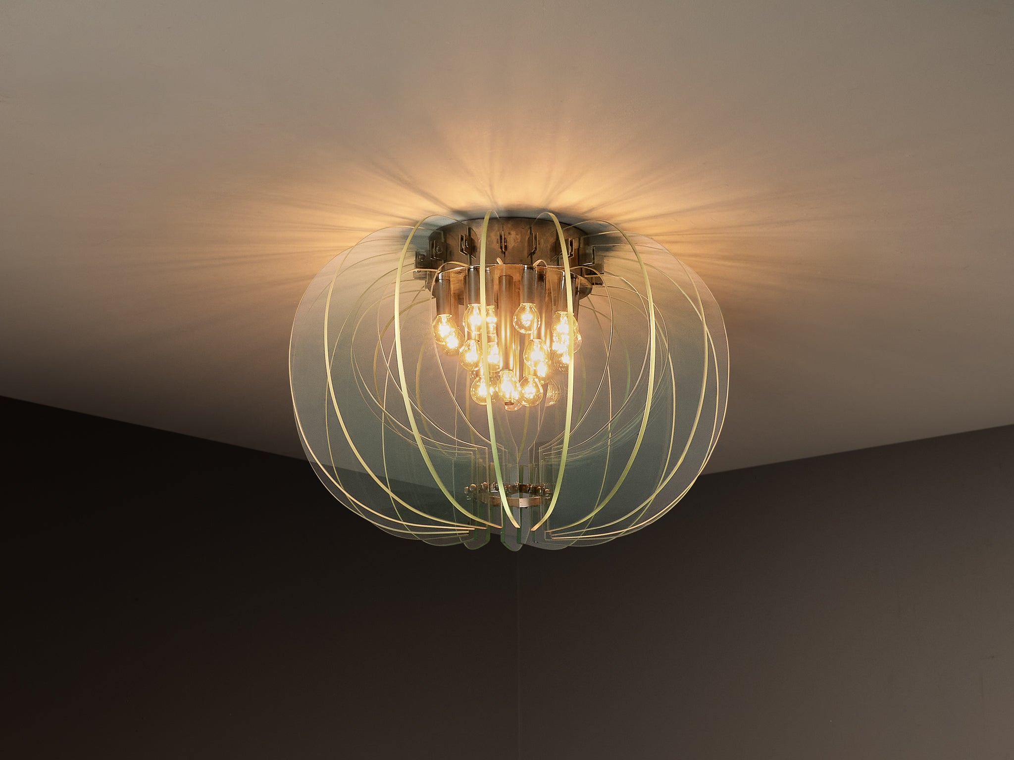 Mid-Century Italian Chandelier with Sculptural Form in Brass and Glass Lighting Morentz