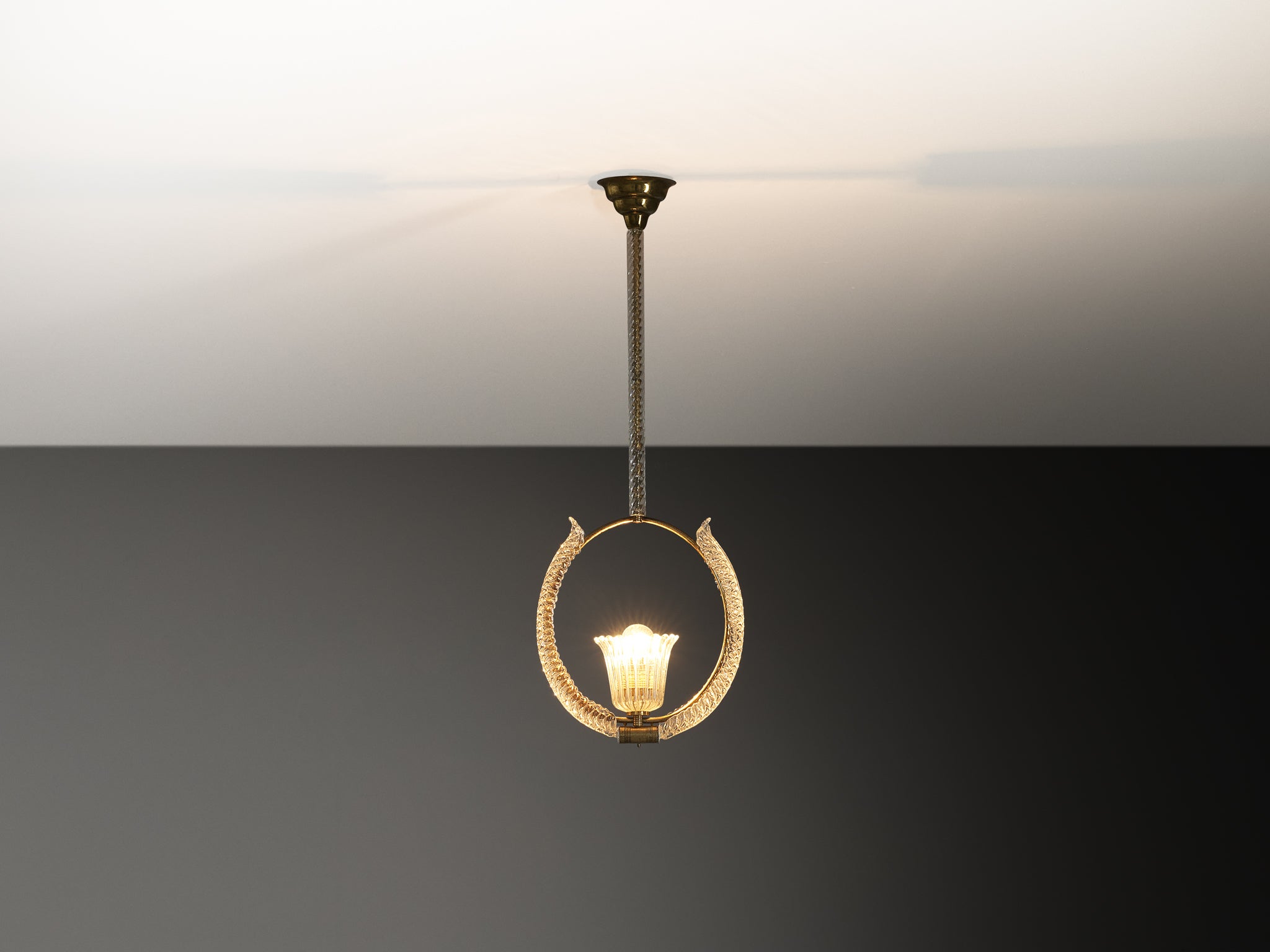 1940s Italian Art Deco Pendant Lamp with Chalice-Shaped Centre in Glass and Brass Lighting Morentz