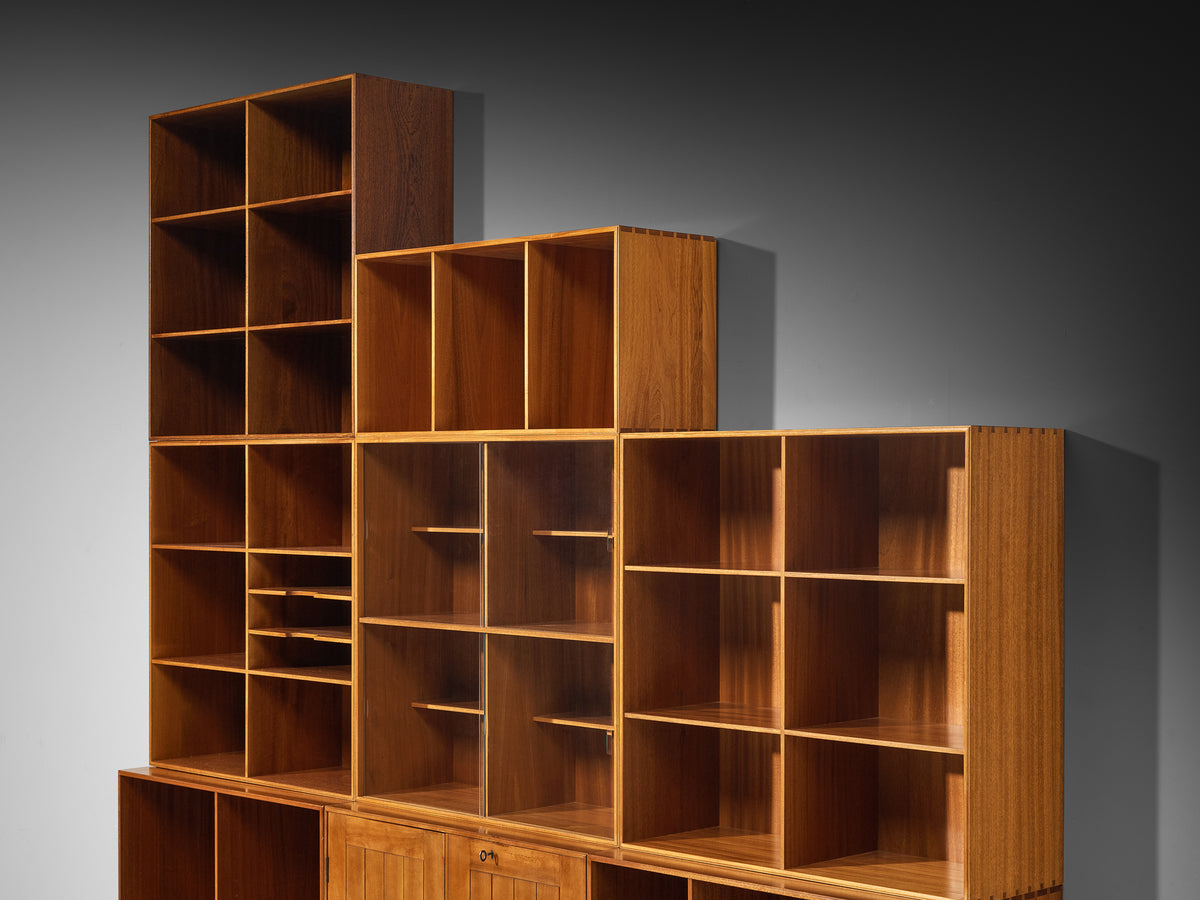 Mogens Koch for Rud Radmussen Modular Bookcase in Mahogany Case pieces and storage cabinets Morentz