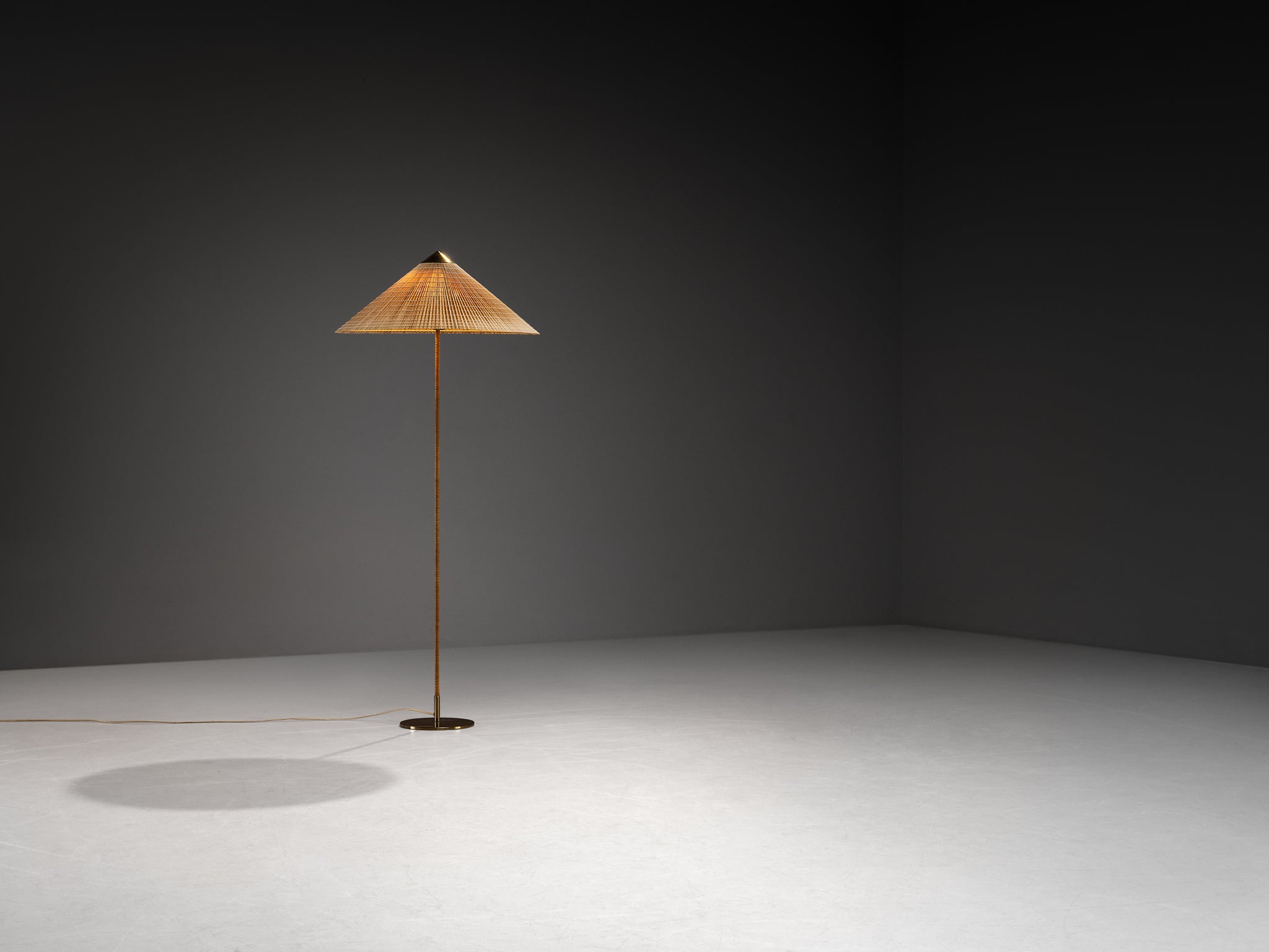 Paavo Tynell for Taito Oy '9602' Chinese Hat Floor Lamp in Cane and Brass Lighting Morentz