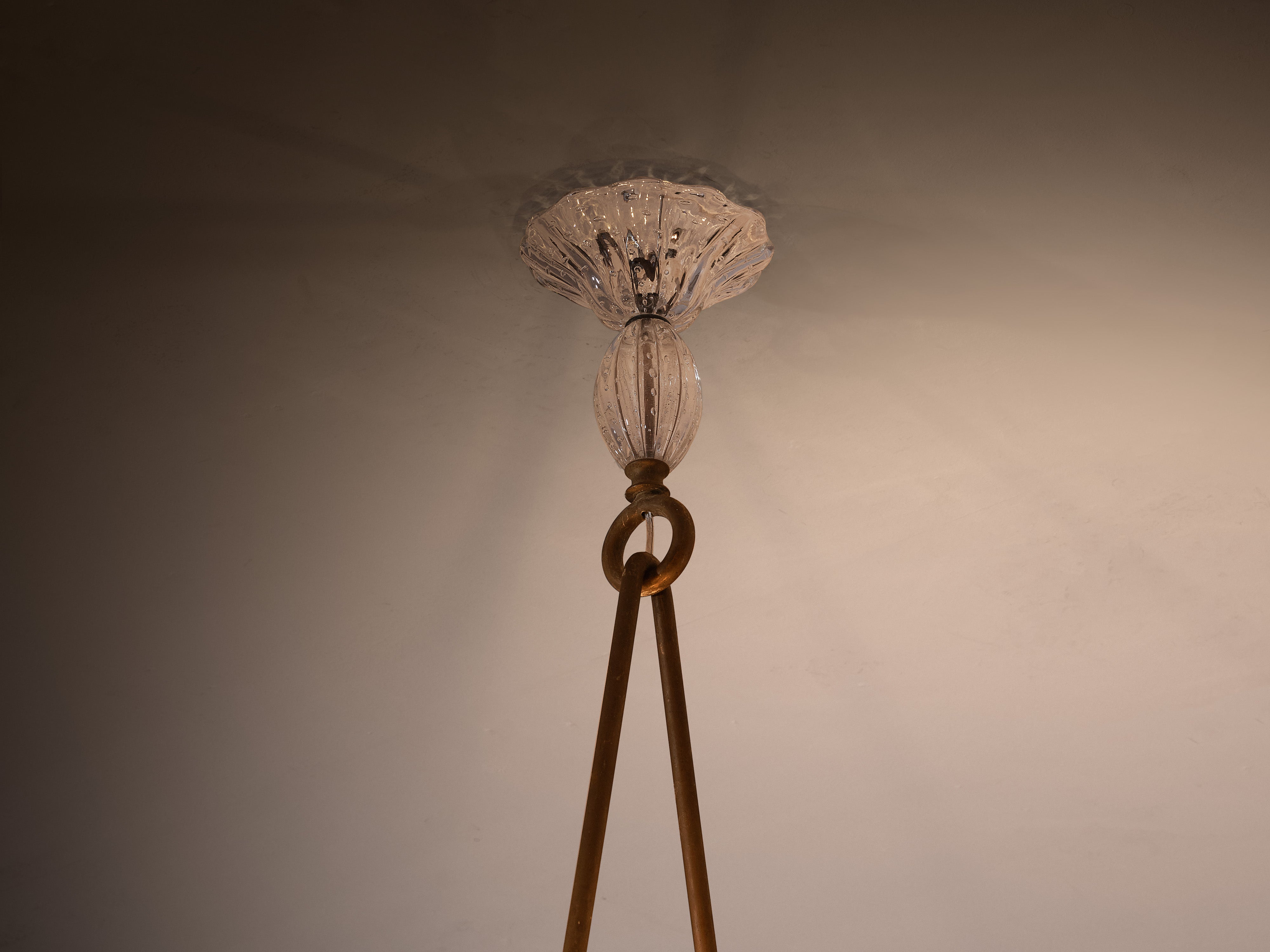 Barovier & Toso Chandelier in Brass and Glass with Floral Motifs Lighting Morentz