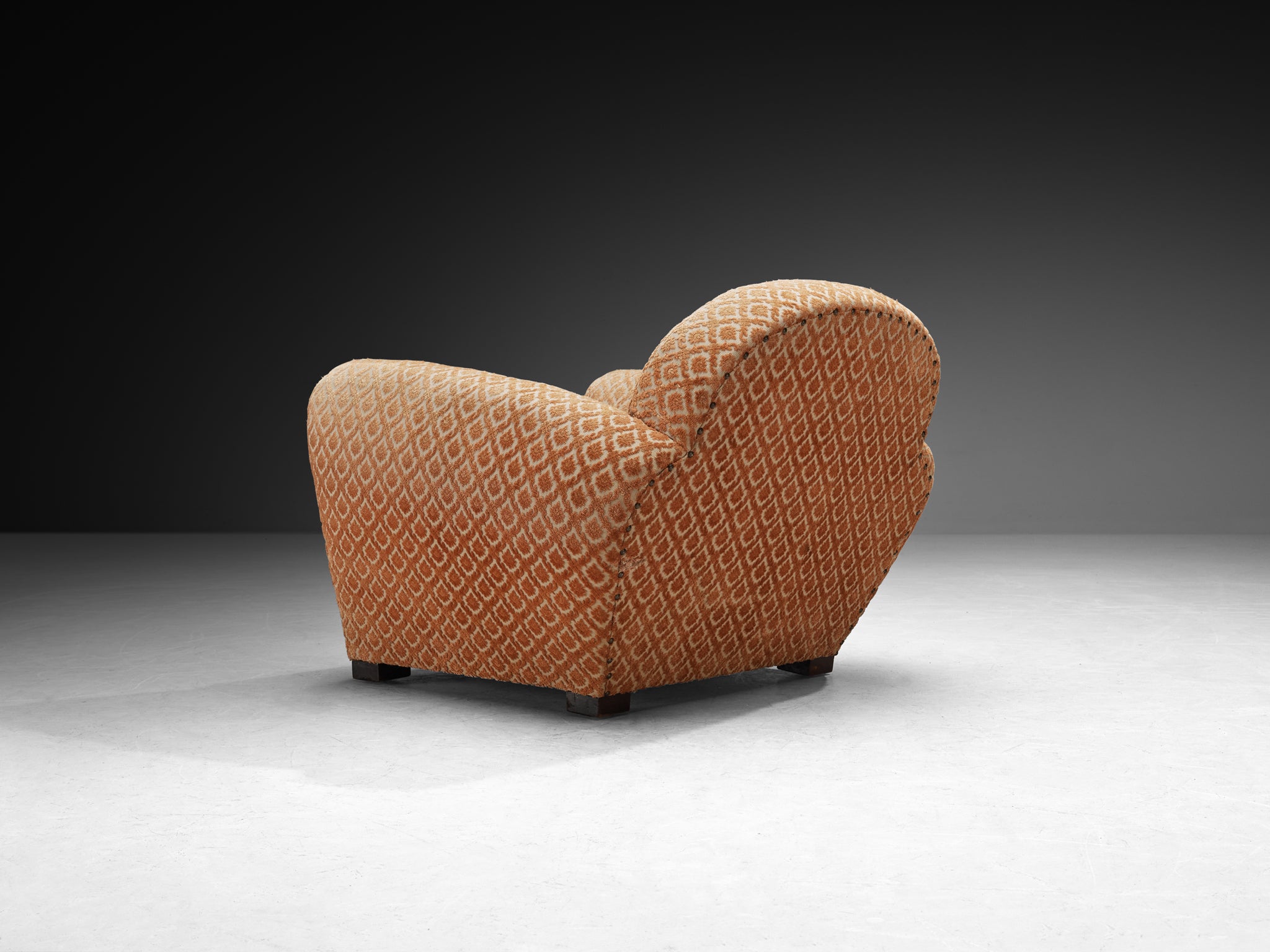 Pair of lounge Chairs in Patterned Fabric and Organic Shape Seating Morentz