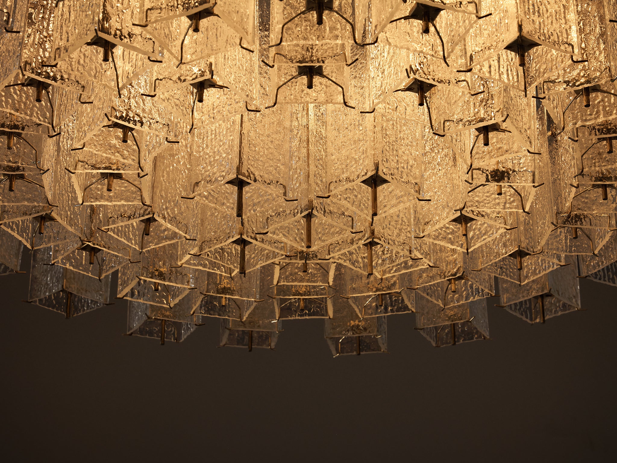 Large Mid Century Modern Glass & Brass Chandelier 97cm/38in Wide Lighting Morentz