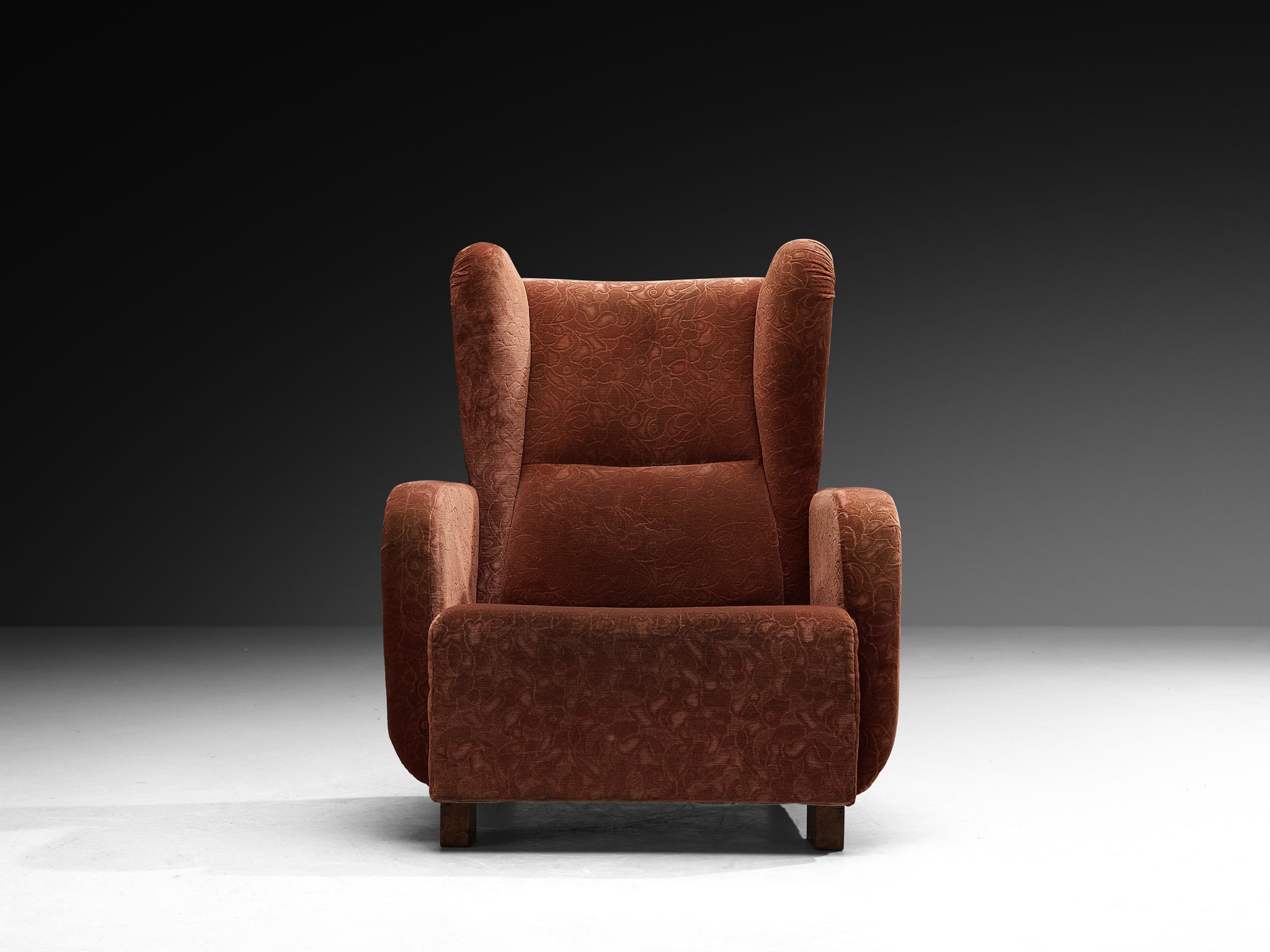 Lounge Chair in Walnut and Fabric 1950s Seating Morentz