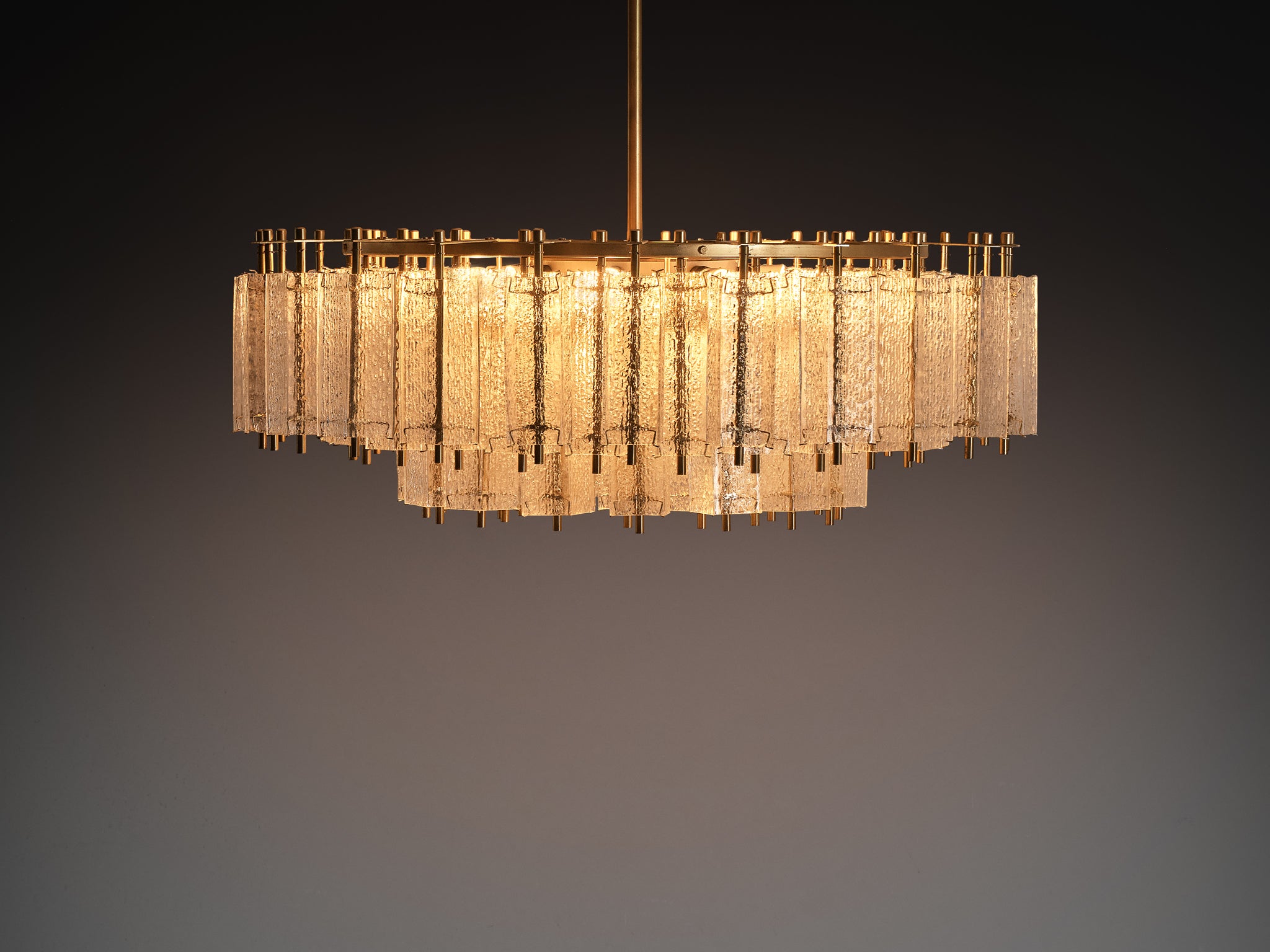 Large Mid-Century Modern Tiered Glass Chandelier Width 114cm/45in