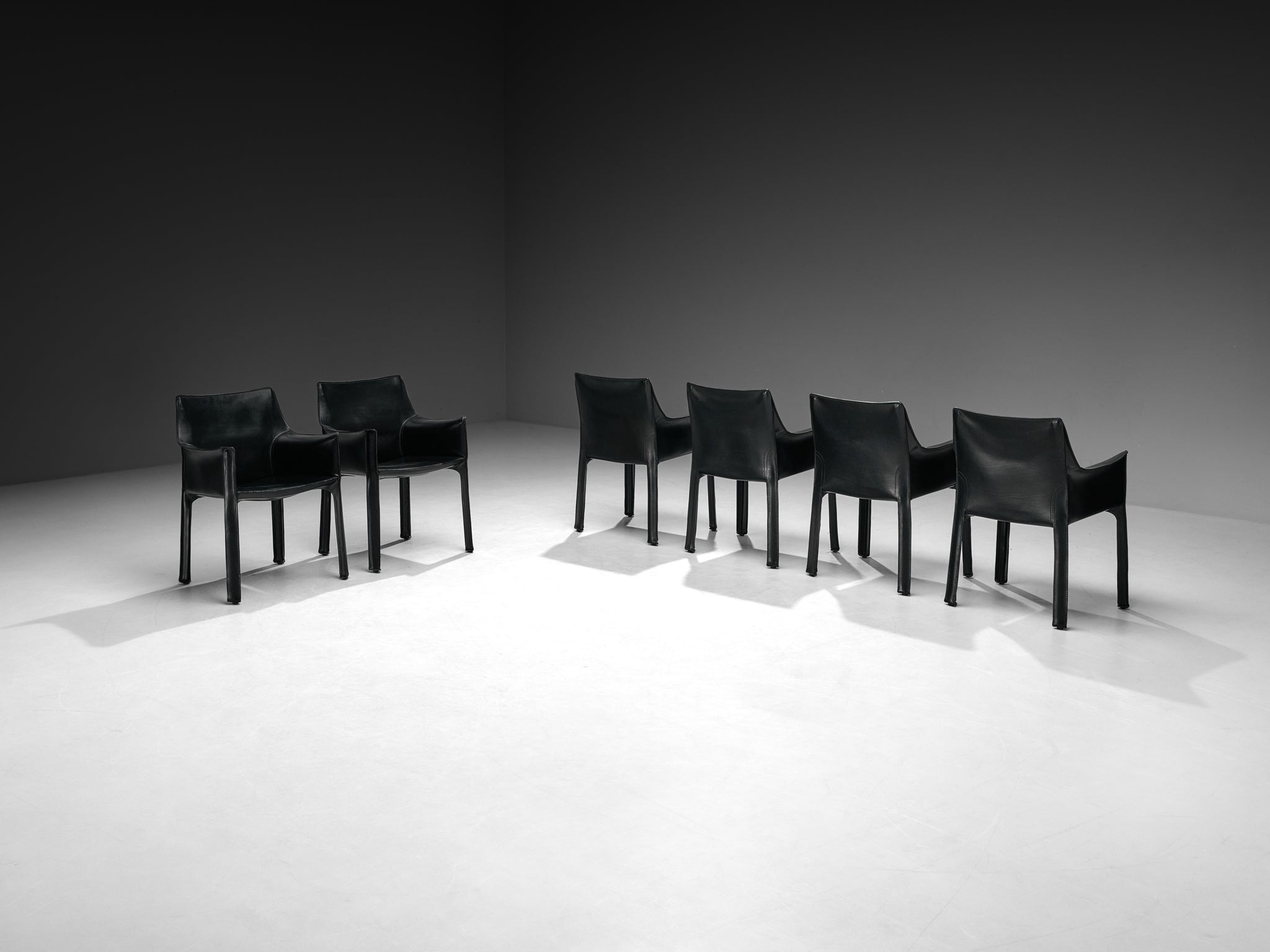 Mario Bellini Set of Six 'CAB 413' Dining Chairs in Black Leather Seating Morentz