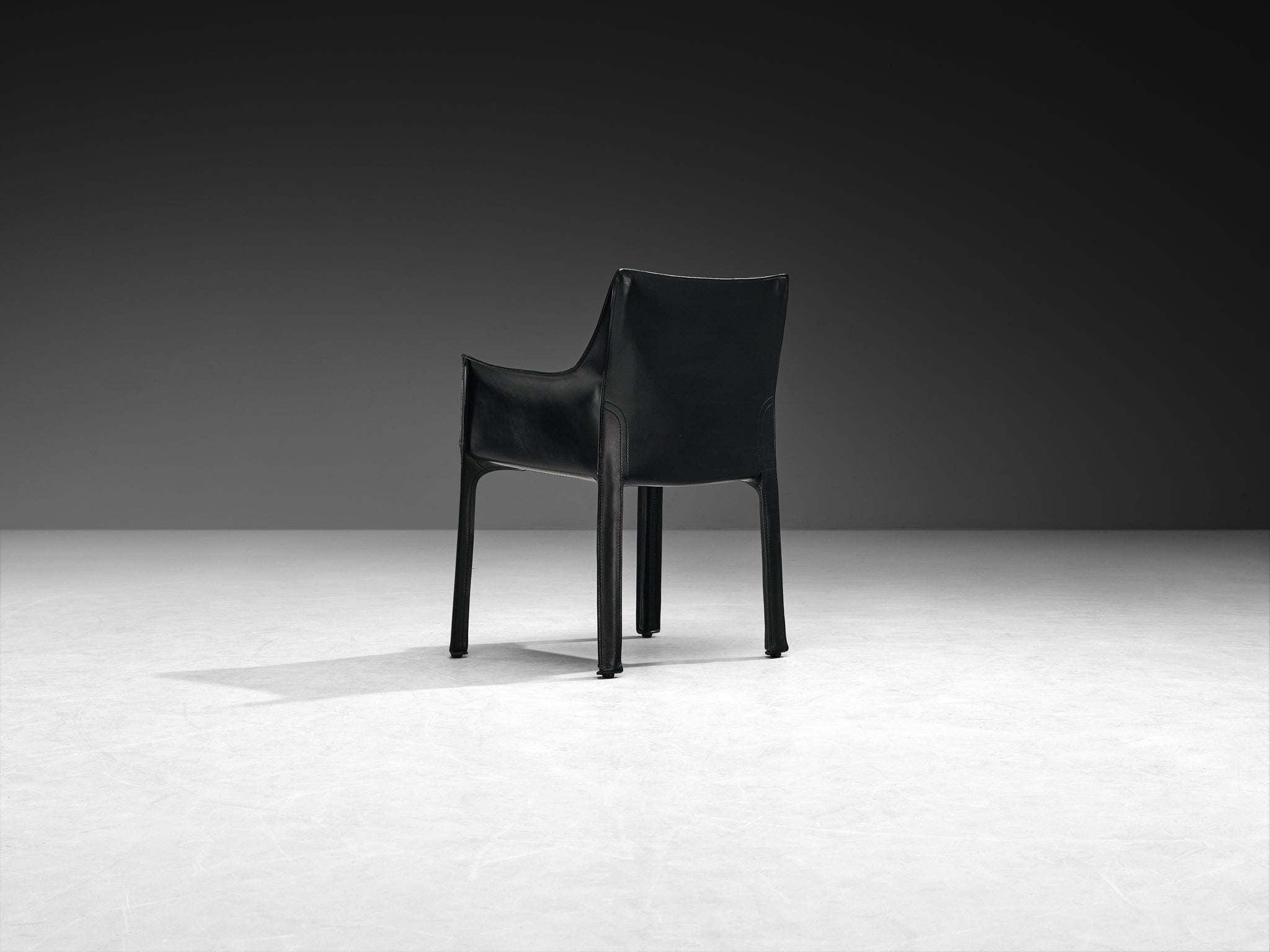 Mario Bellini Set of Six 'CAB 413' Dining Chairs in Black Leather Seating Morentz