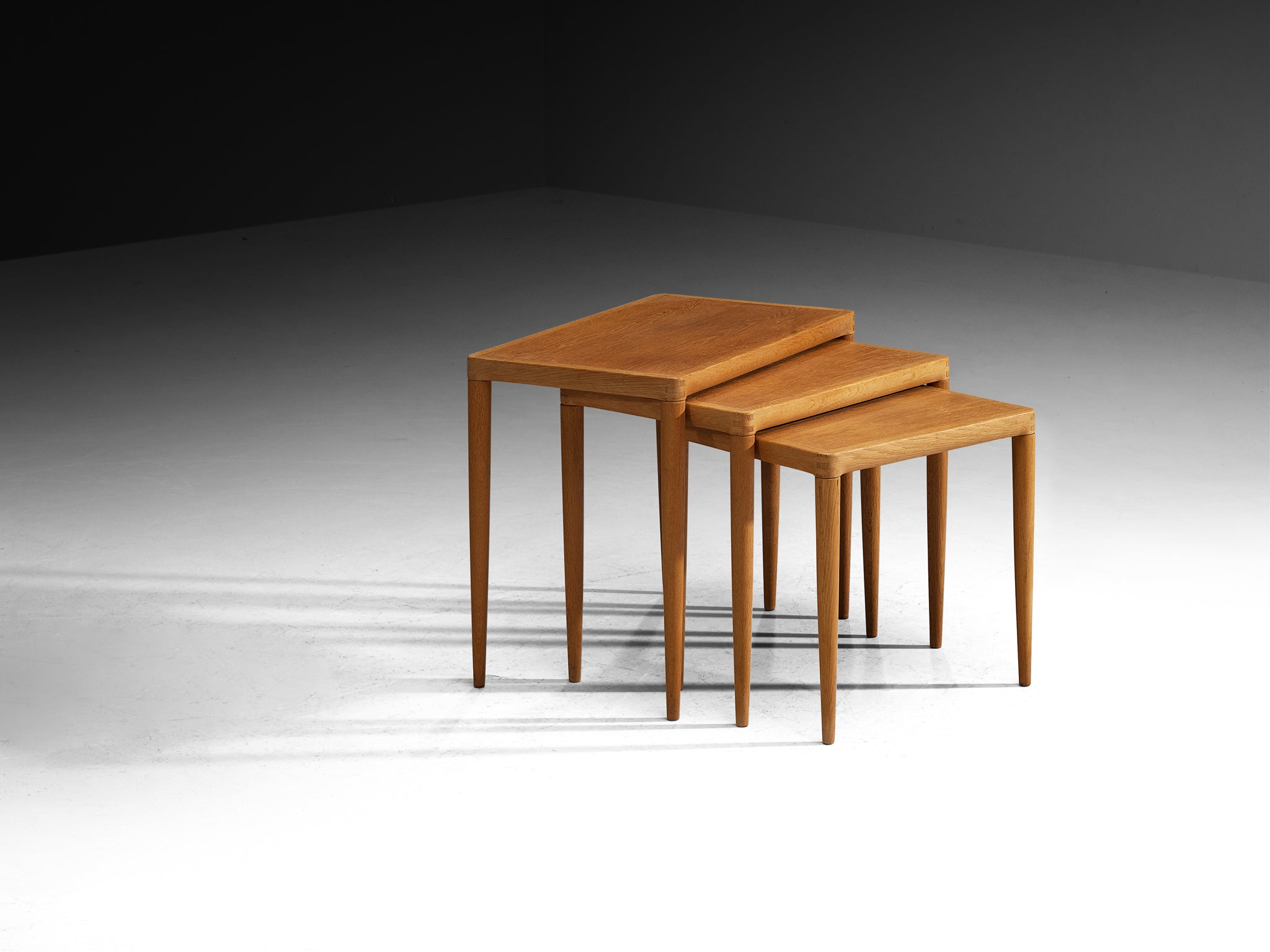 Scandinavian Modern Set of Three Nesting Tables in Oak Tables Morentz