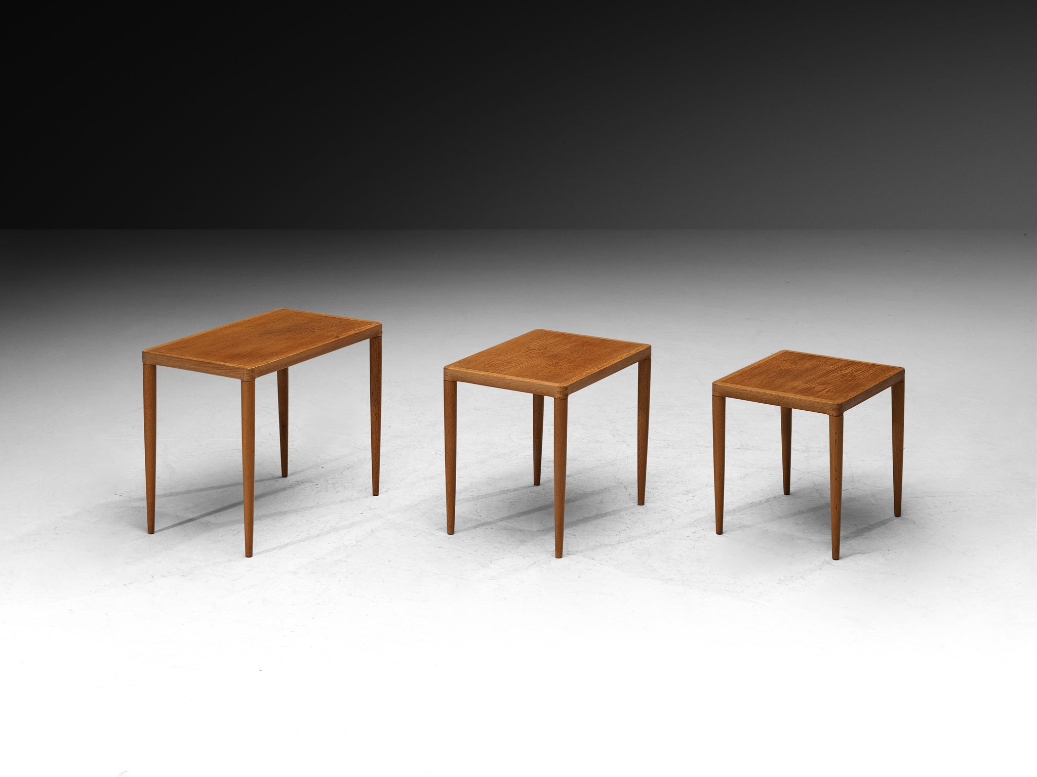 Scandinavian Modern Set of Three Nesting Tables in Oak Tables Morentz