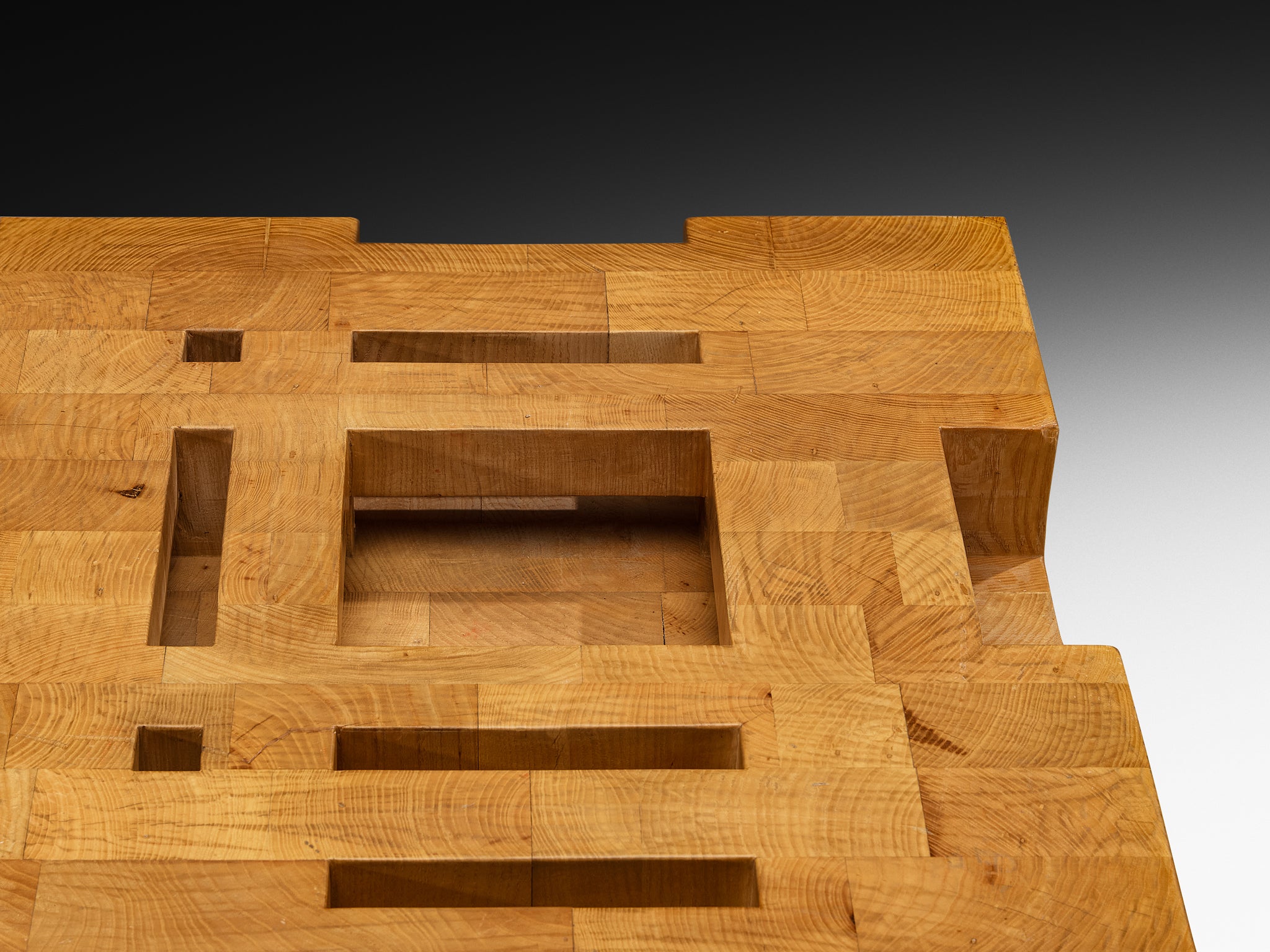 Rare Giuseppe Rivadossi 'Blocco Galla' Coffee Table in Ash Tables Morentz