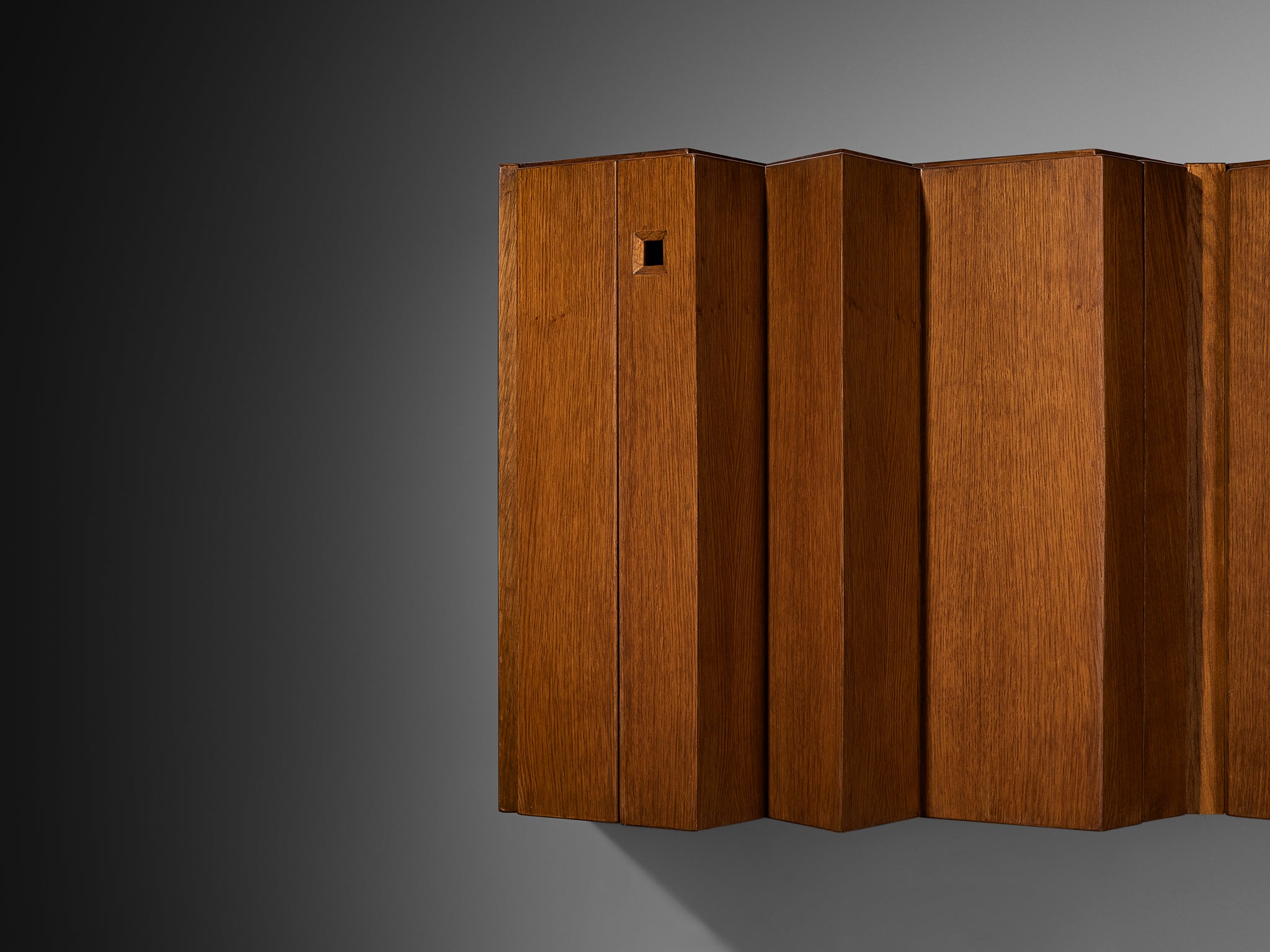 Giuseppe Rivadossi for Officina Rivadossi Unique Sculptural Wall-Mounted Oak Cabinet Case pieces and storage cabinets Morentz