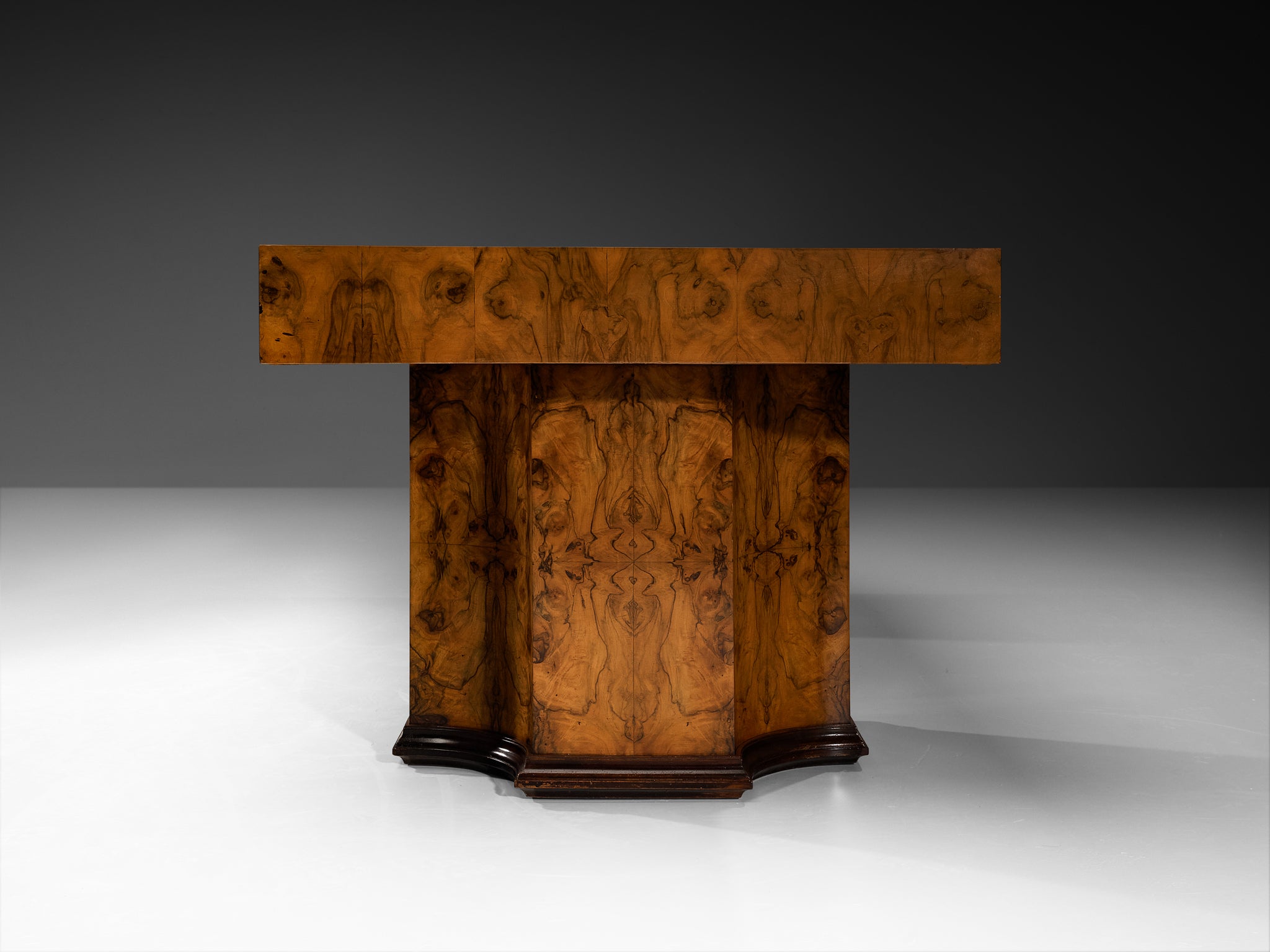1930s Art Deco Monumental Executive Desk in Walnut Burl Tables Morentz