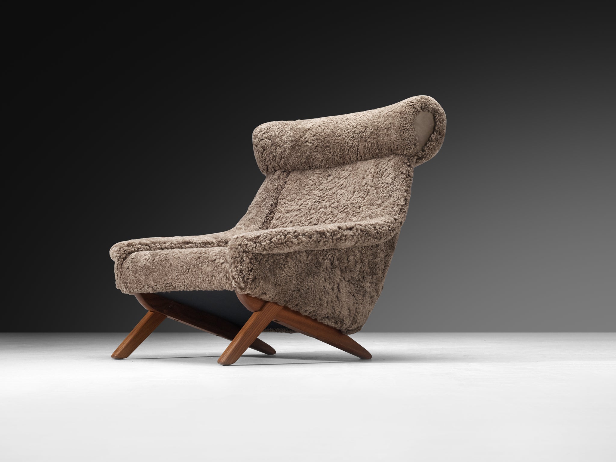 Illum Wikkelsø 'Ox' Lounge Chair in Grey Sheepskin Seating Morentz