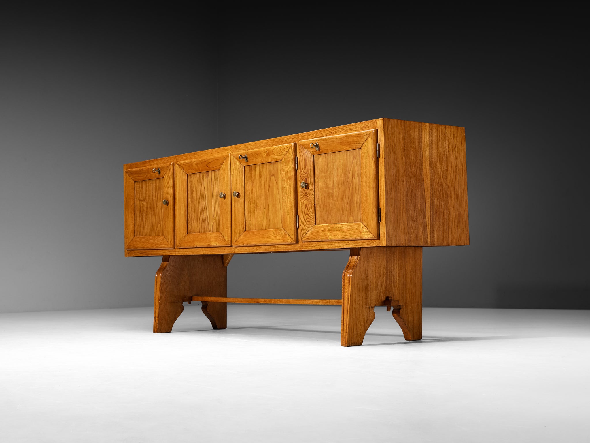 1940s Italian Mid-Century Modern Sideboard in Oak Case pieces and storage cabinets Morentz