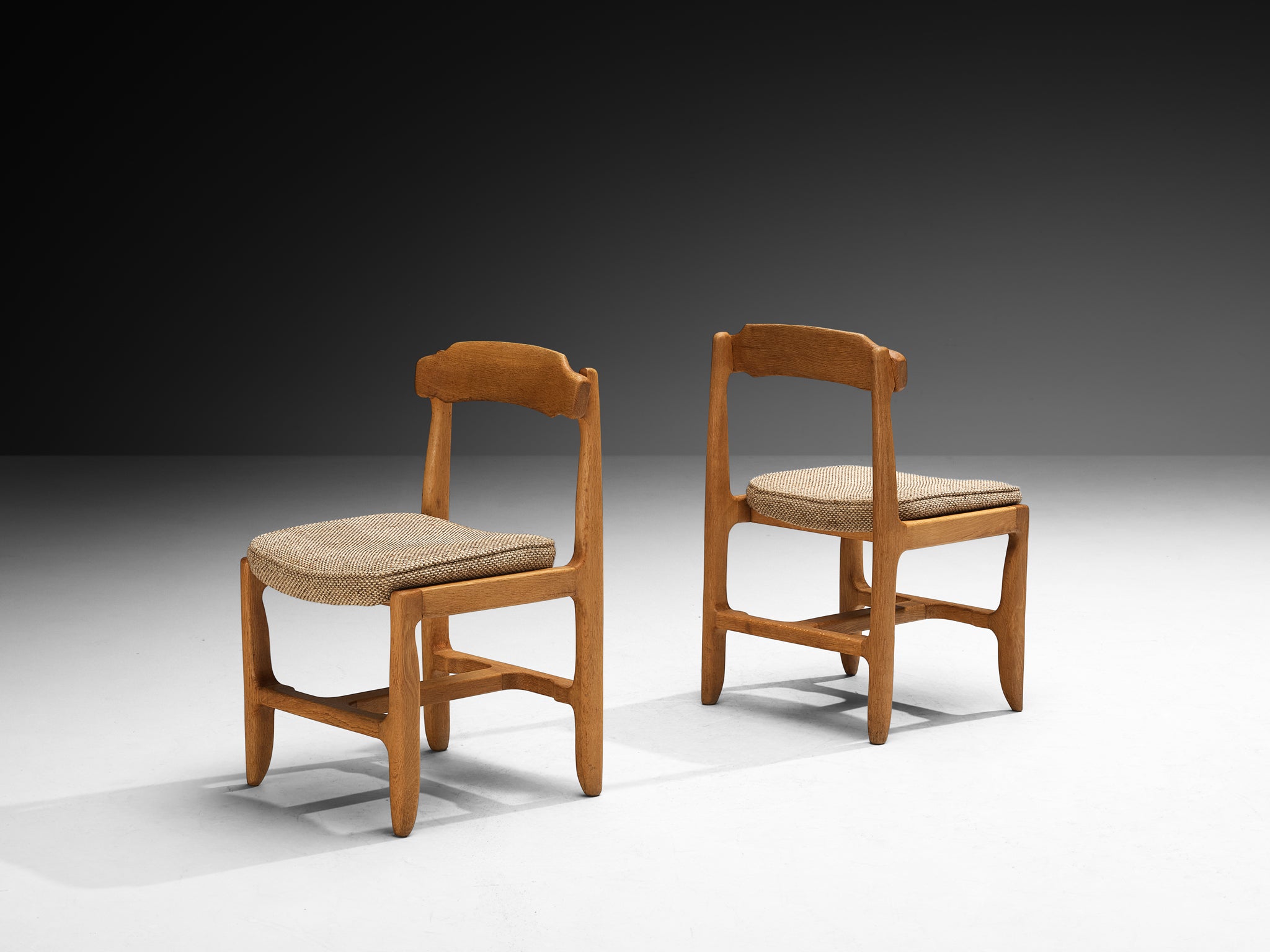 Guillerme & Chambron Set of Four 'Véronique' Dining Chairs in Solid Oak Seating Morentz