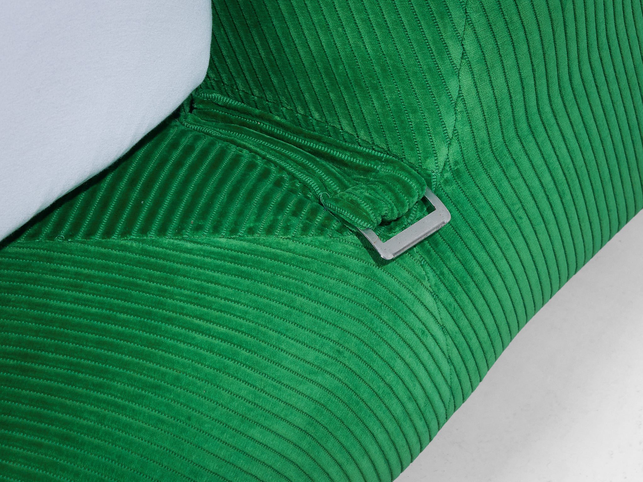 Rare Mario Bellini for Cassina 'Le Mura' King Bed in Vibrant Green Corduroy More Furniture and Collectibles Morentz