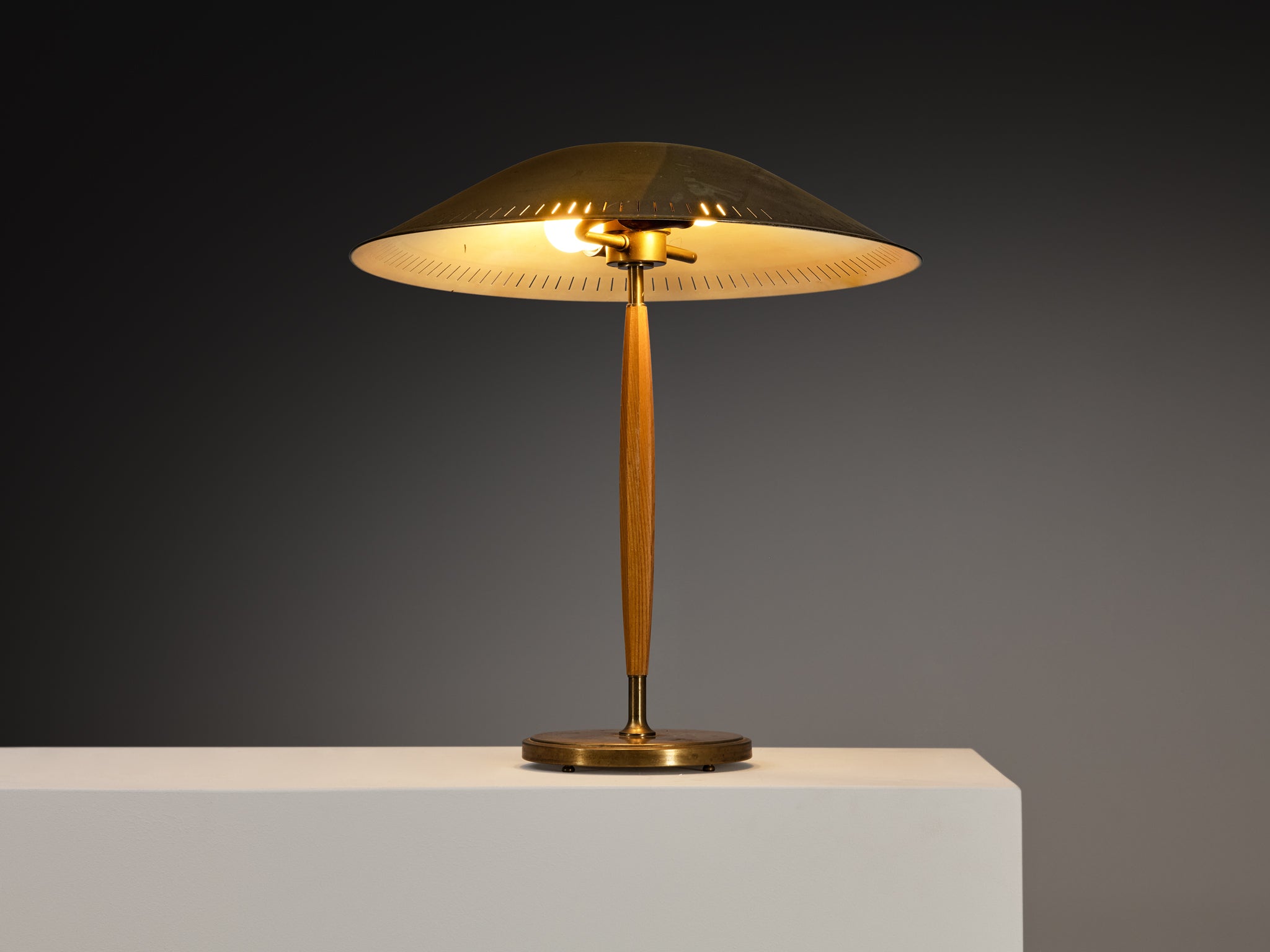 Harald Notini for Arvid Böhlmarks Lampfabrik '15277' Table Lamp in Brass and Elm Lighting Morentz