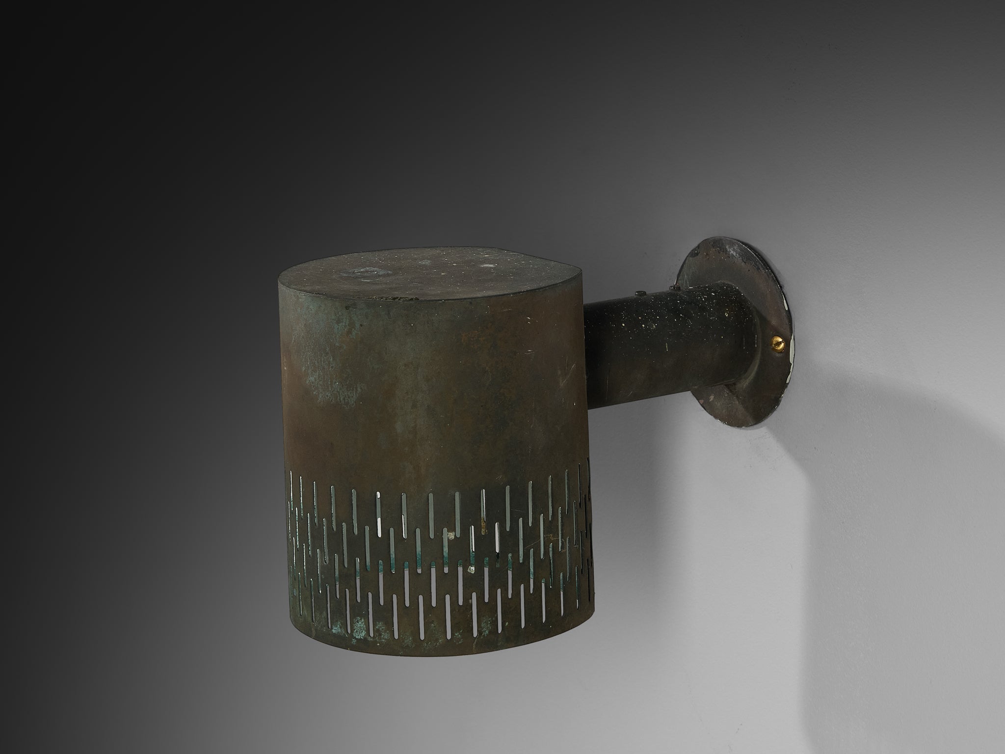 Hans Bergström for Ateljé Lyktan '1040/1070-U' Wall Light in Copper Lighting Morentz