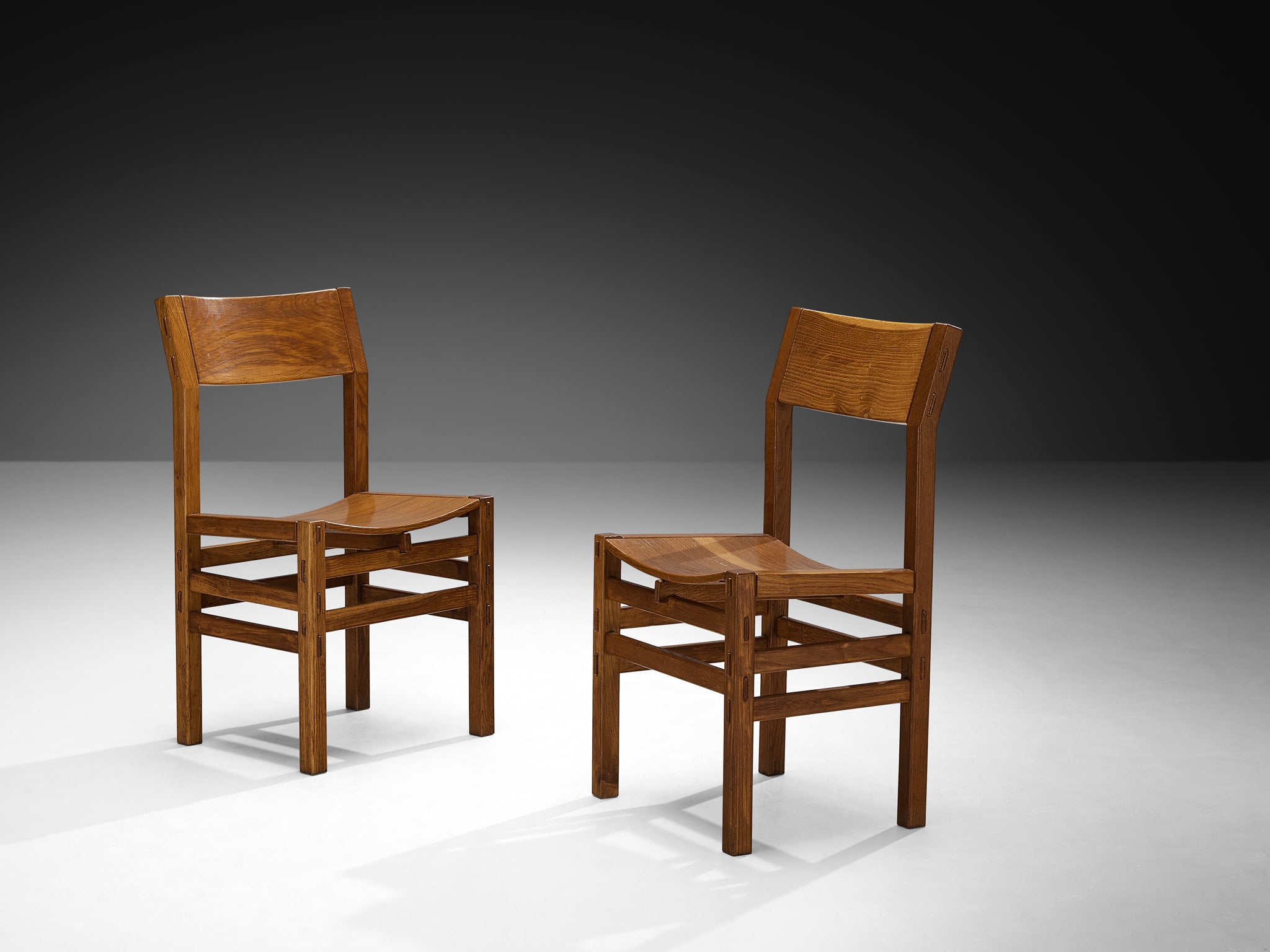 Giuseppe Rivadossi for Officina Rivadossi Set of Eight Dining Chairs in Oak Seating Morentz