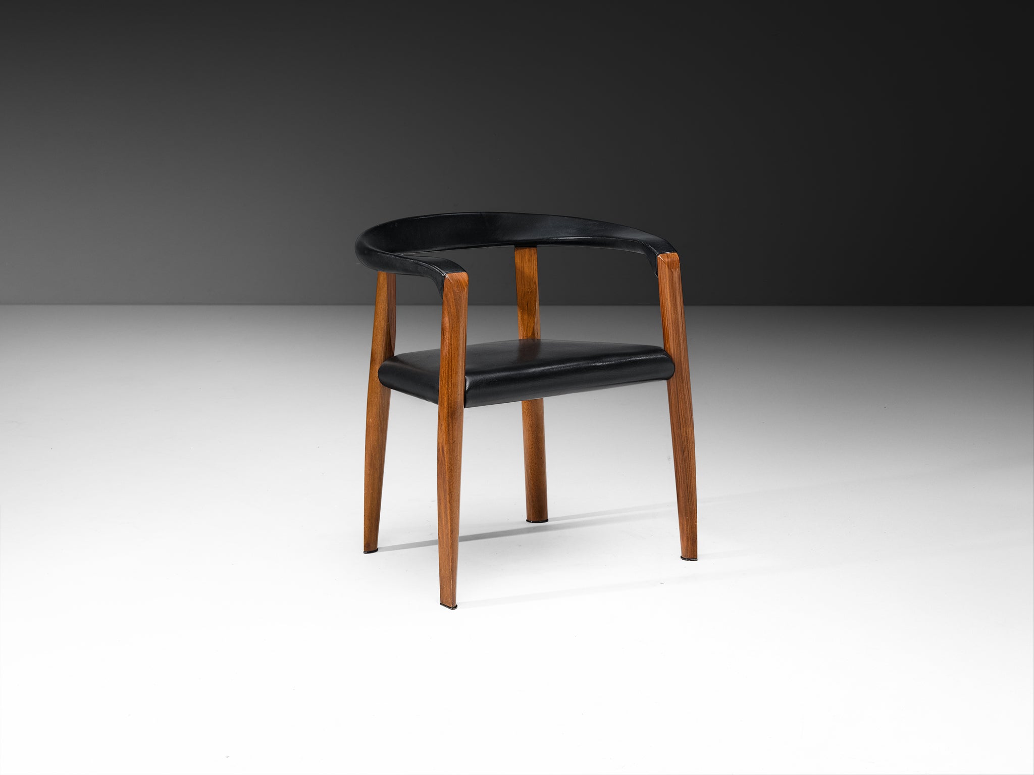 Afra & Tobia Scarpa for Molteni Early Edition 'MISS' Chairs in Solid Walnut and Leather