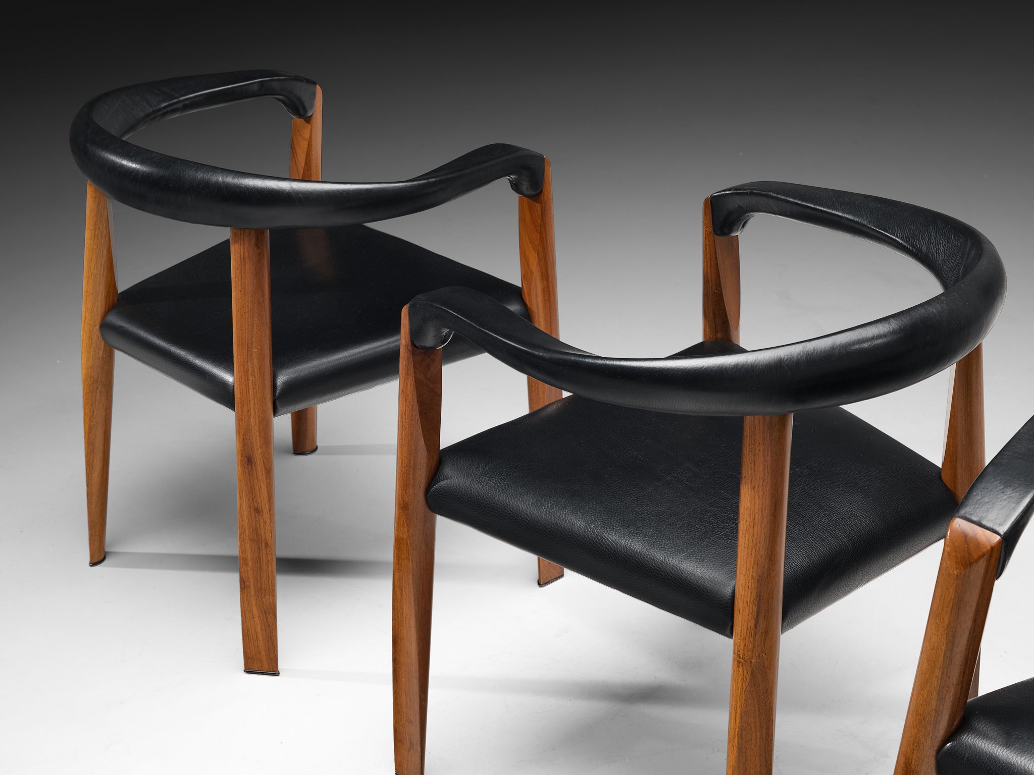 Afra & Tobia Scarpa for Molteni Early Edition 'MISS' Chairs in Solid Walnut and Leather