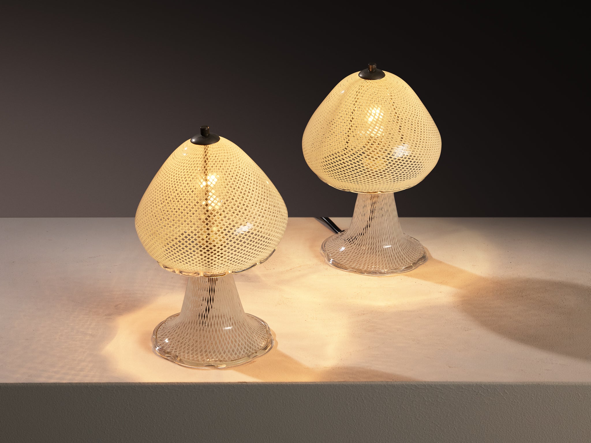 Pair of Italian Table Lamps in Reticello Murano Glass Lighting Morentz