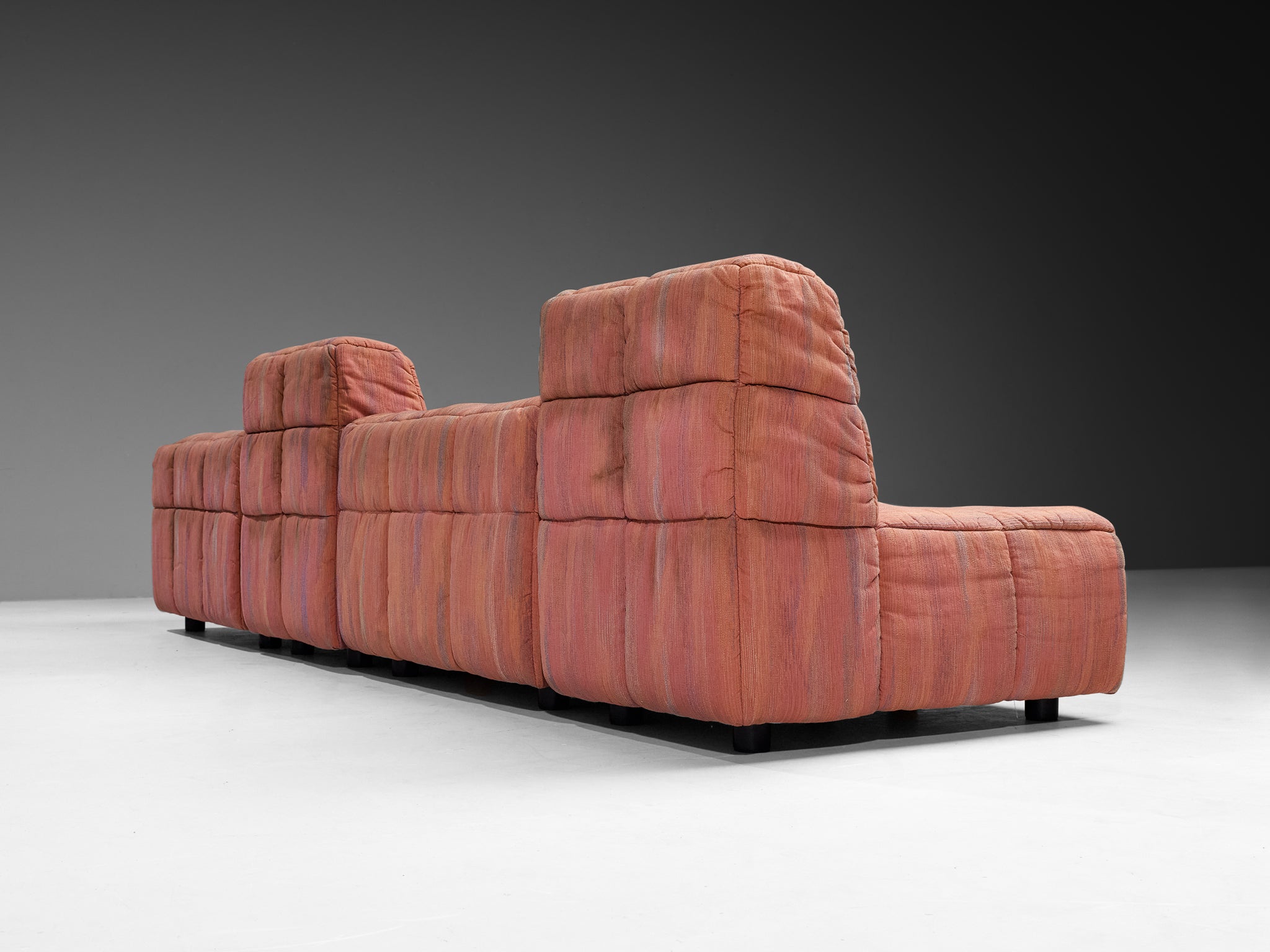 Hans Hopfer for Neue Wiener Werkstätte 'Castell' Sectional Sofa in Pink Fabric Seating Morentz