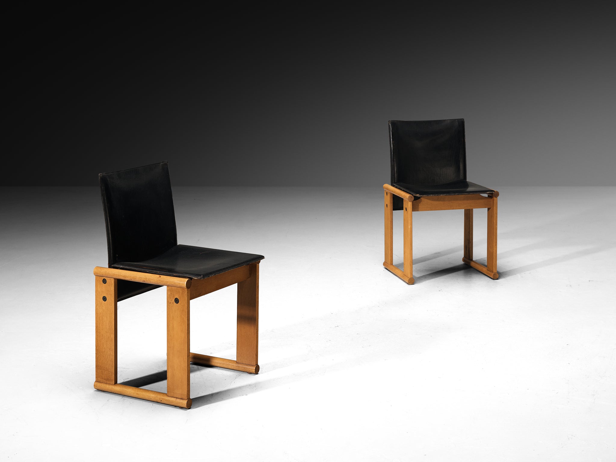 Afra & Tobia Scarpa Set of Four Dining Chairs in Walnut and Black Saddle Leather Seating Morentz