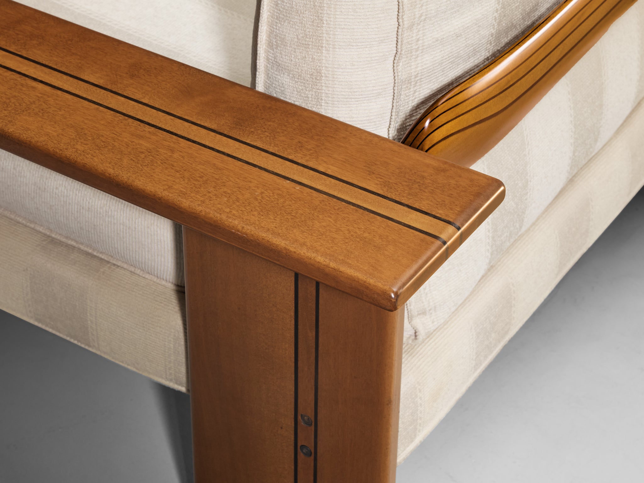 Afra & Tobia Scarpa for Maxalto Pair of 'Artona' Sofas in Walnut Seating Morentz