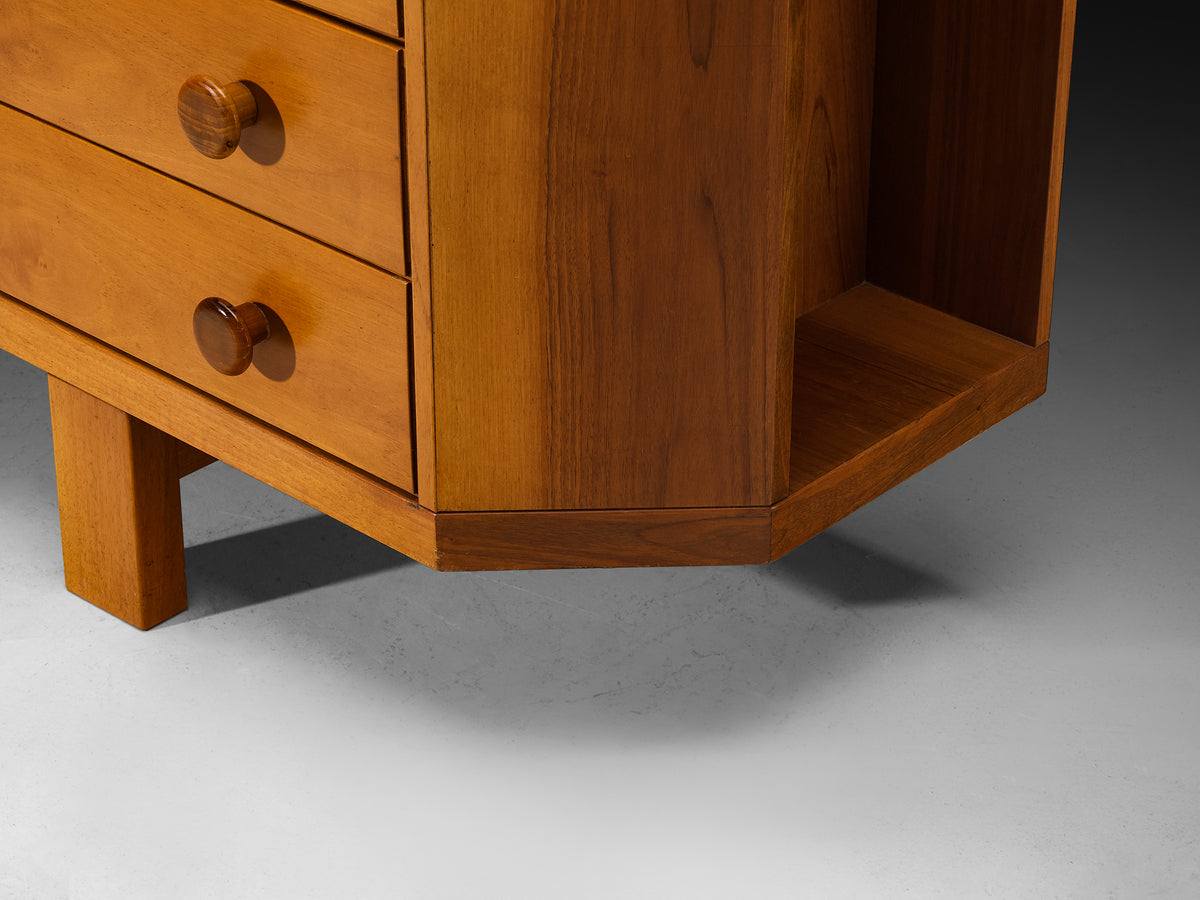 Italian Sideboard in Walnut with Open Side Compartments Case pieces and storage cabinets Morentz