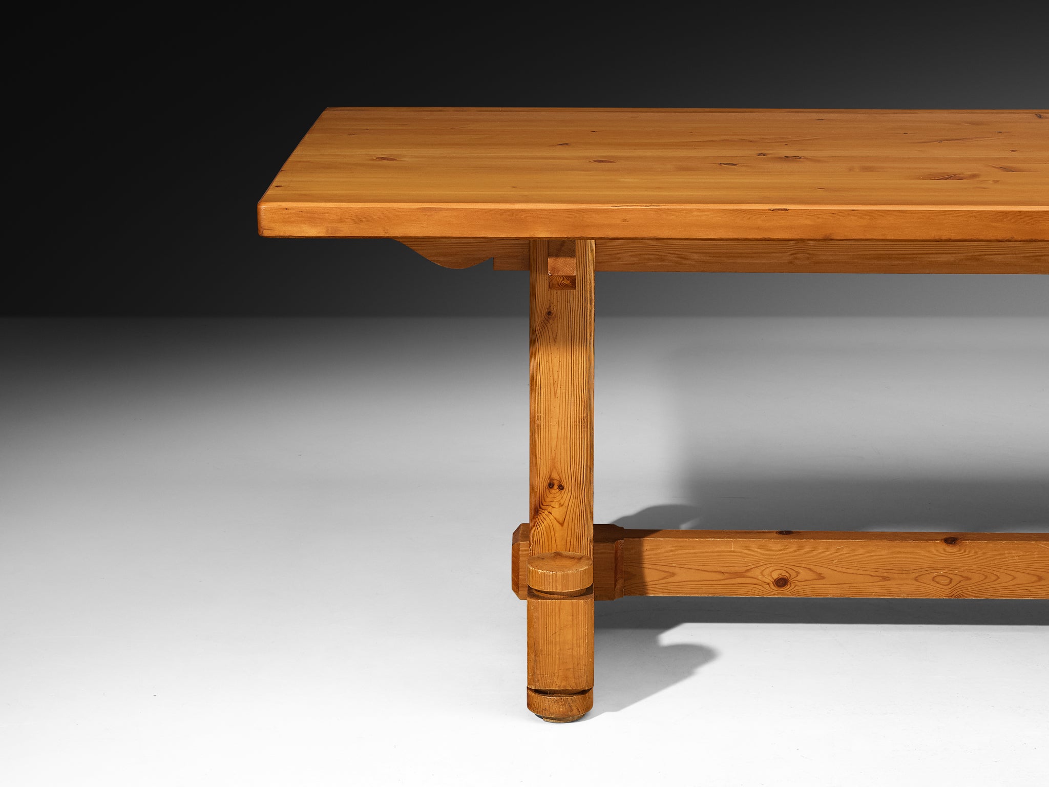 Grand Monumental Modernist Dining Table in Pine 1970s 400cm/157in Tables Morentz