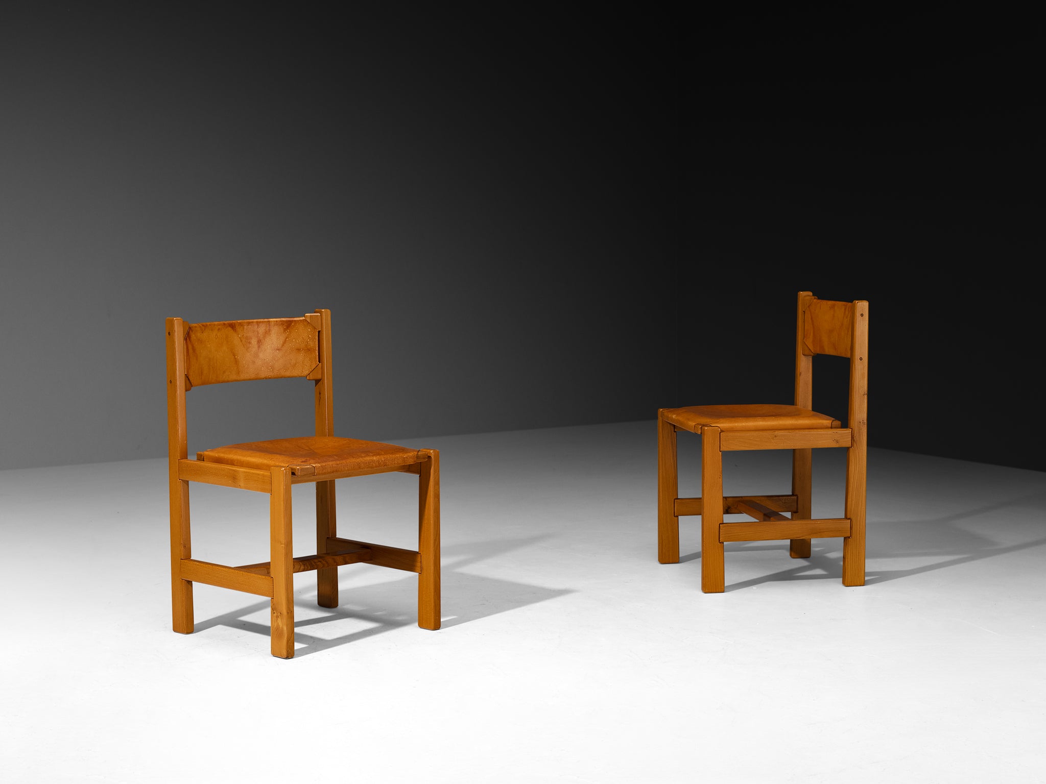 Maison Regain Set of Eight Dining Chairs in Solid Elm, Patinated Cognac Leather Seating Morentz