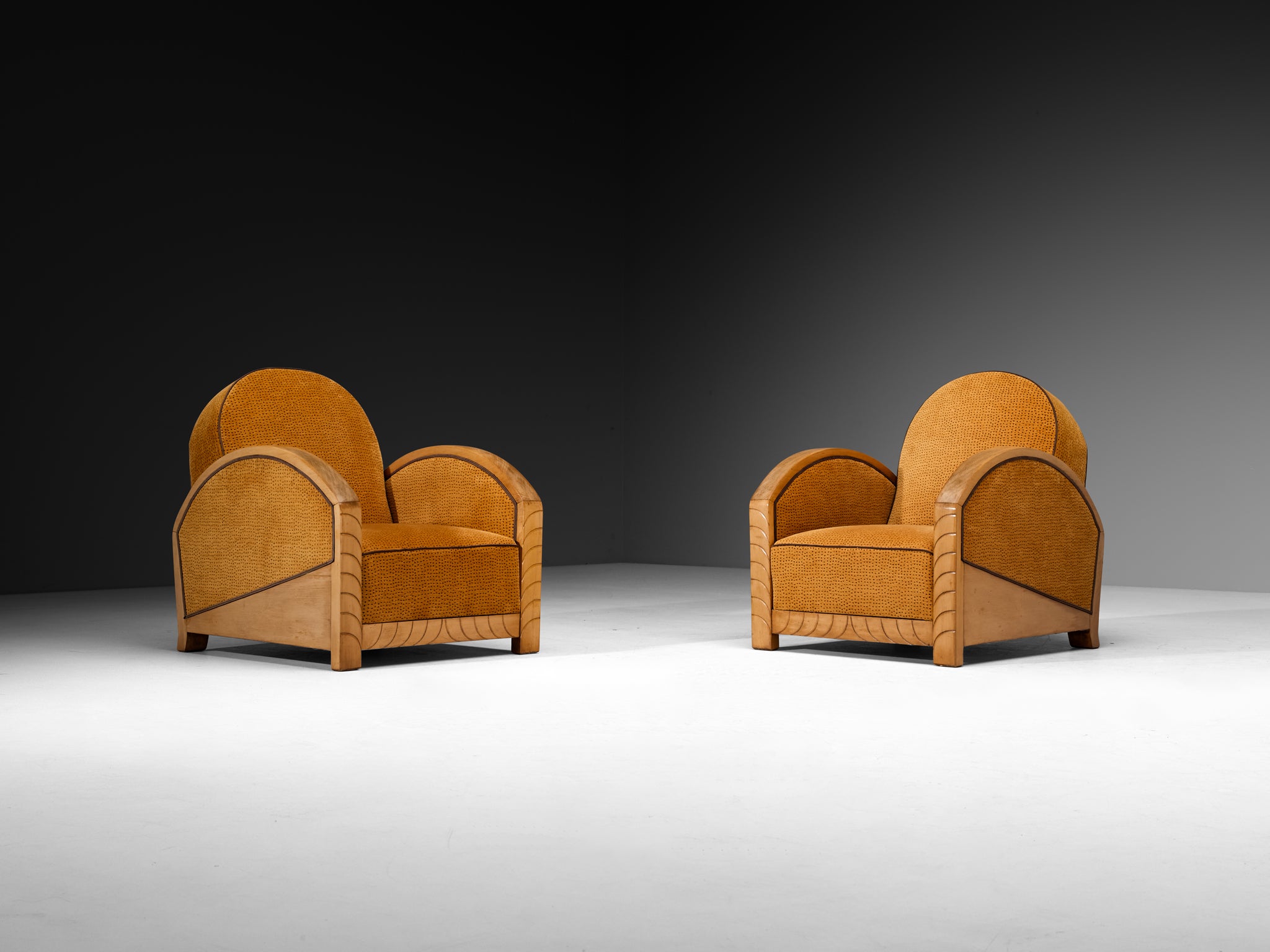 French Art Deco Pair of Lounge Chairs with Curved Armests Seating Morentz