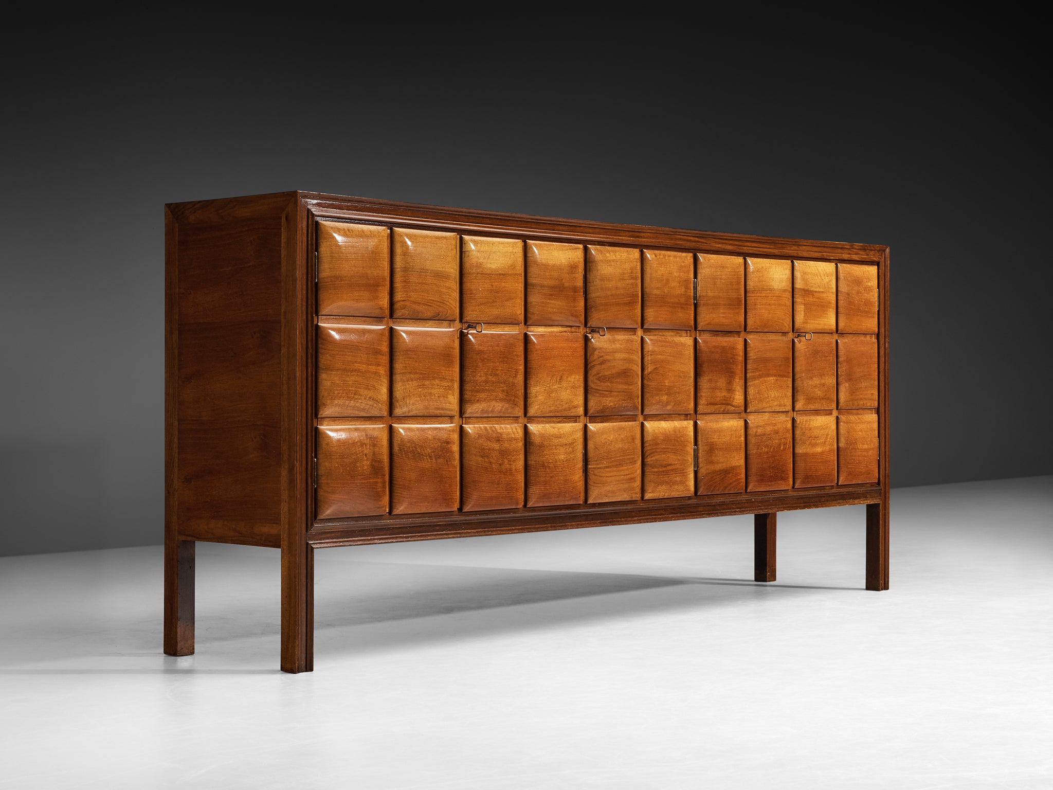 Rare Nikolaj Diulgheroff Italian Mid-Century Modern Sideboard in Walnut Case pieces and storage cabinets Morentz
