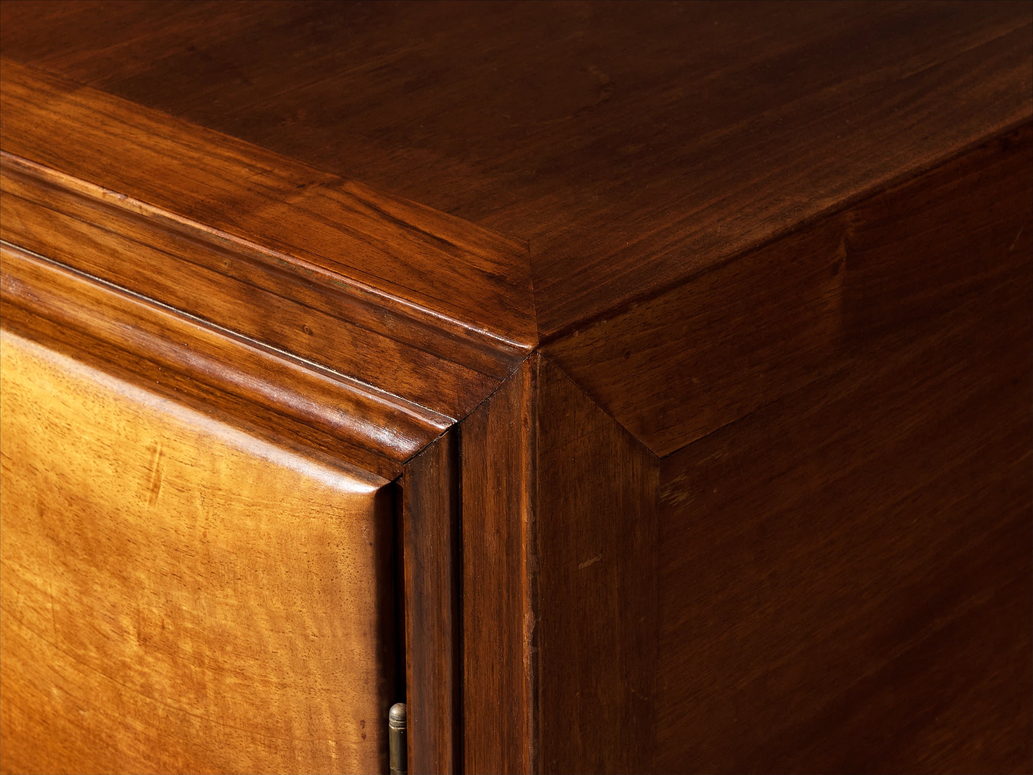 Rare Nikolaj Diulgheroff Italian Mid-Century Modern Sideboard in Walnut Case pieces and storage cabinets Morentz