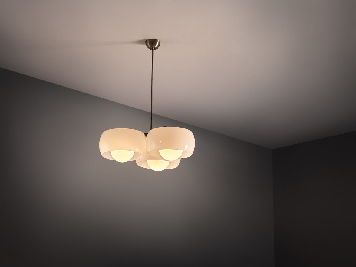 Vico Magistretti for Artemide 'Triclinio' Chandelier in Opaline Glass