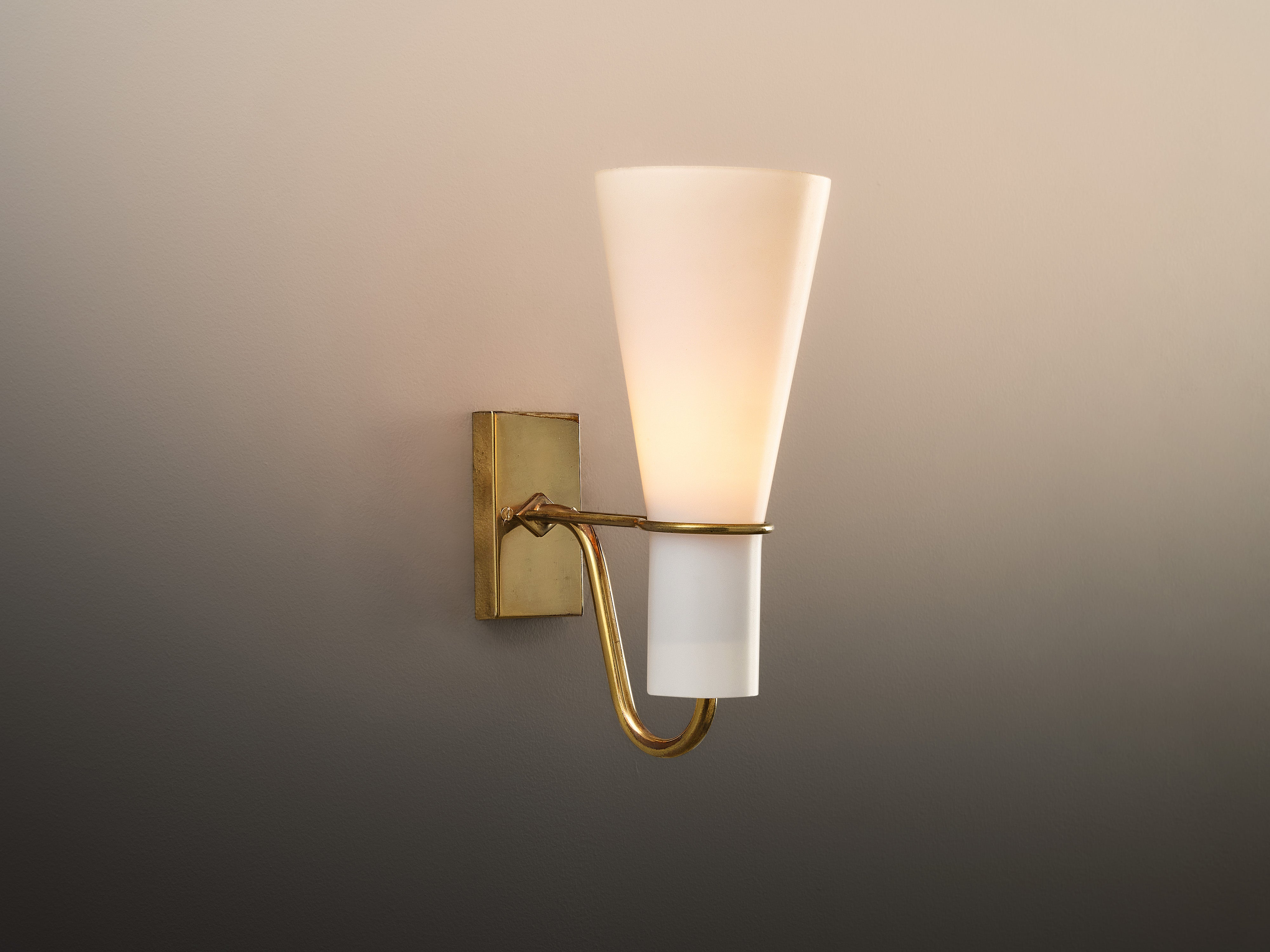 Hans Bergström for ASEA Wall Light in Brass and White Opal Glass Lighting Morentz