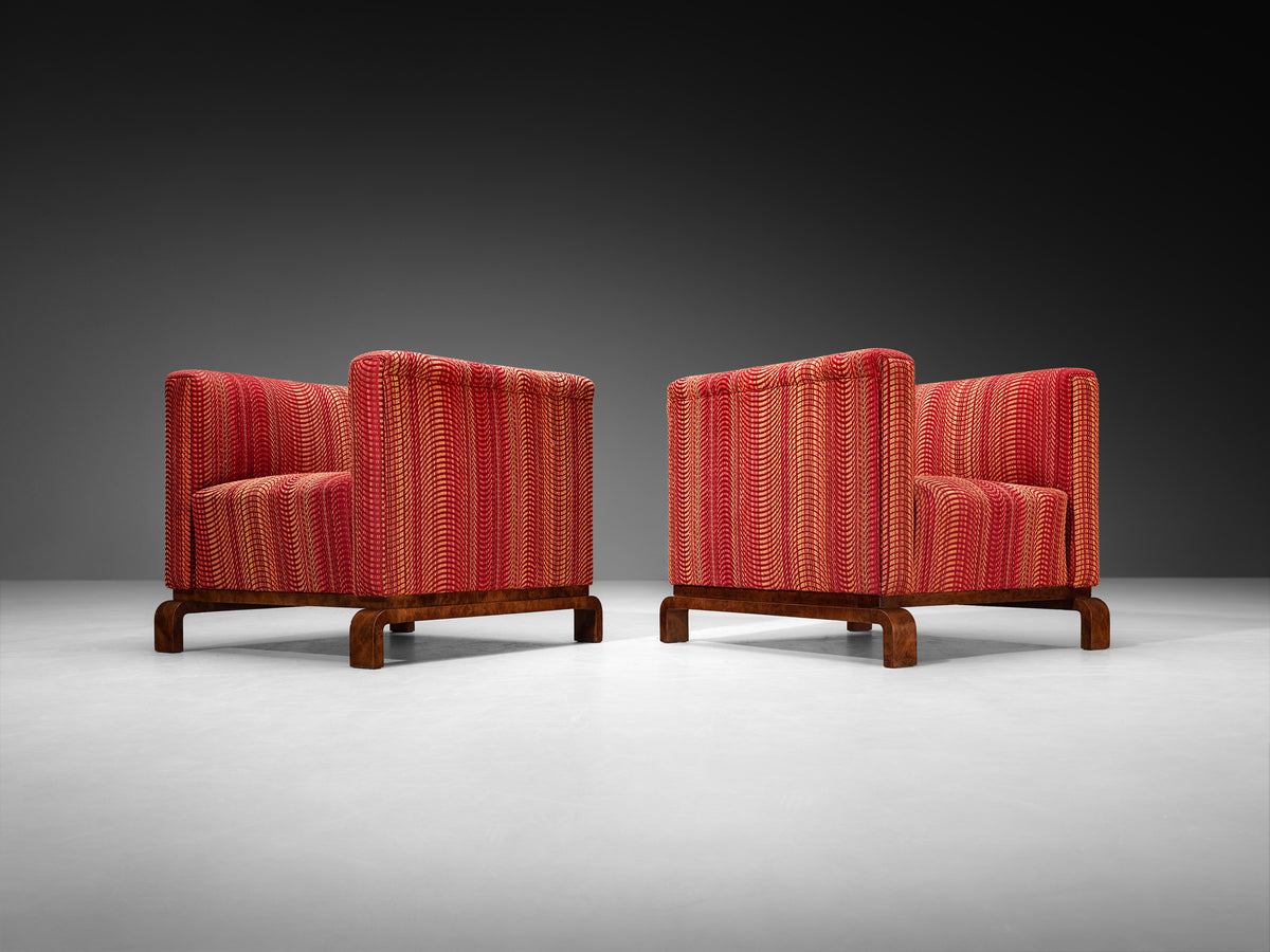 Pair of Italian 1930s Art Deco Lounge Chairs with Arched Feet in Walnut Burl Seating Morentz