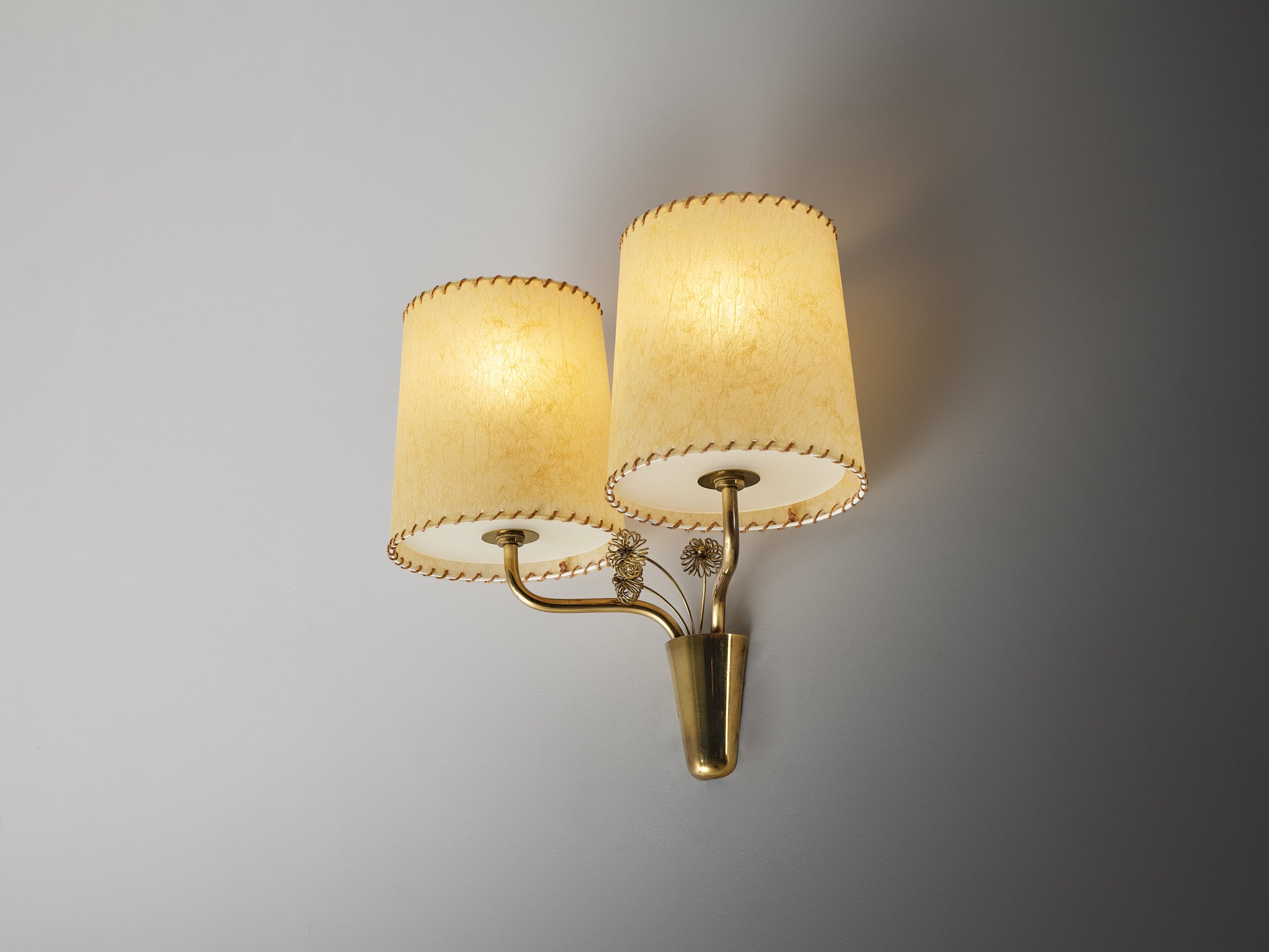 Elegant Paavo Tynell for Taito Oy '9445' Wall Light in Brass Lighting Morentz