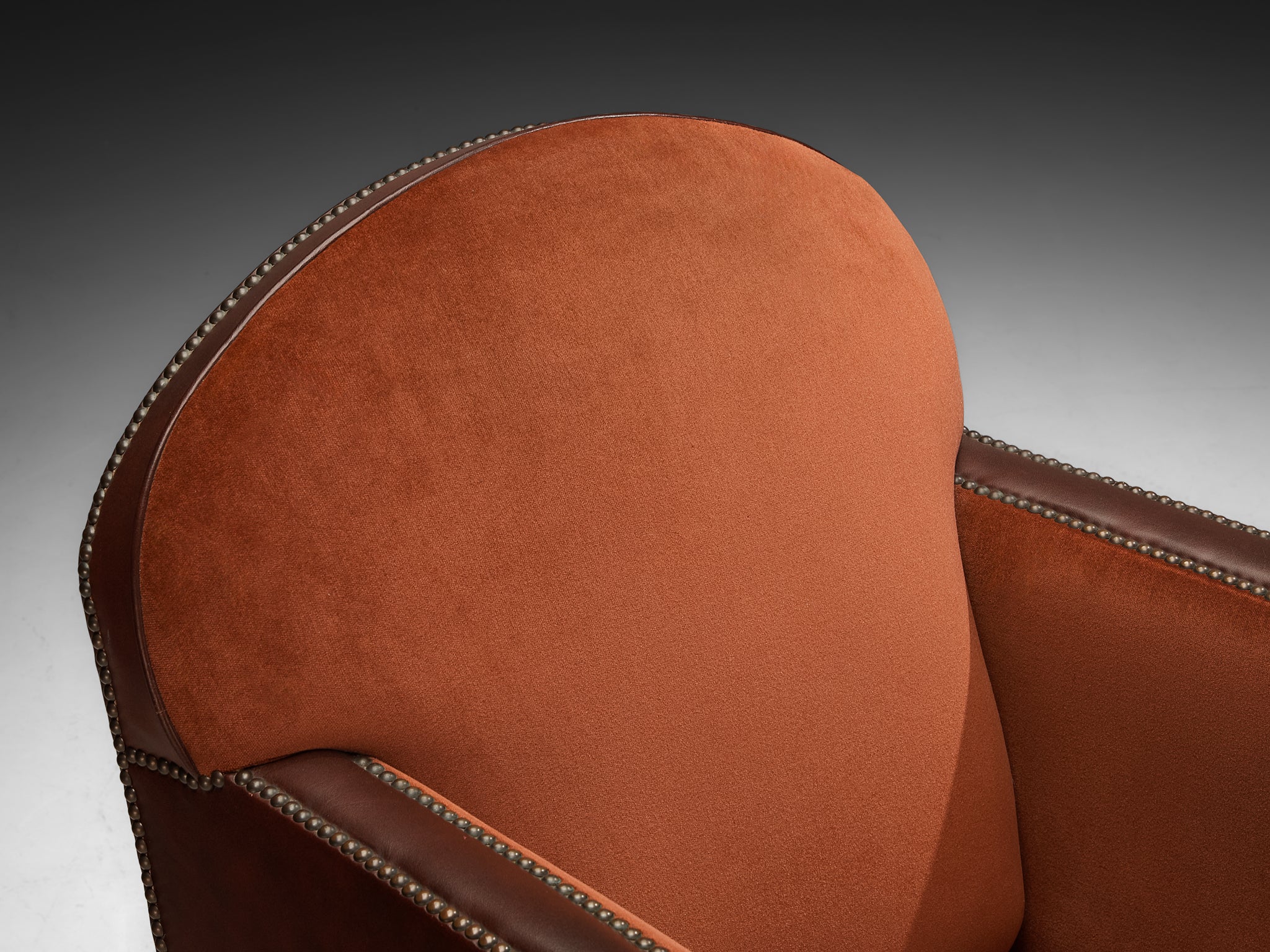 1930s Art Deco Lounge Chair with Trapezoidal Armrests Seating Morentz
