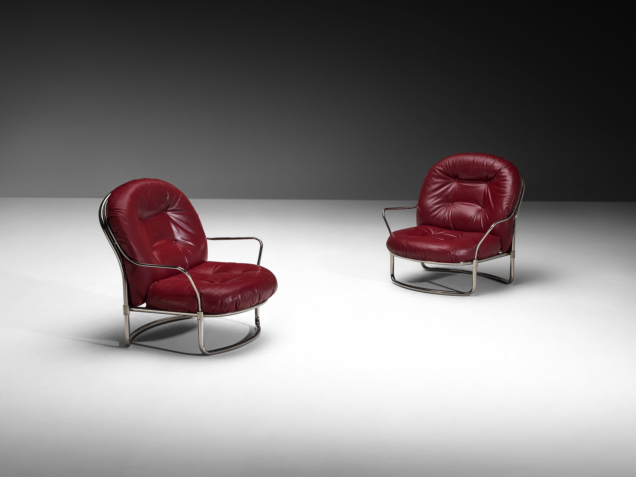 Carlo De Carli for Cinova Pair of '915' Lounge Chairs in Burgundy Red Leather Seating Morentz