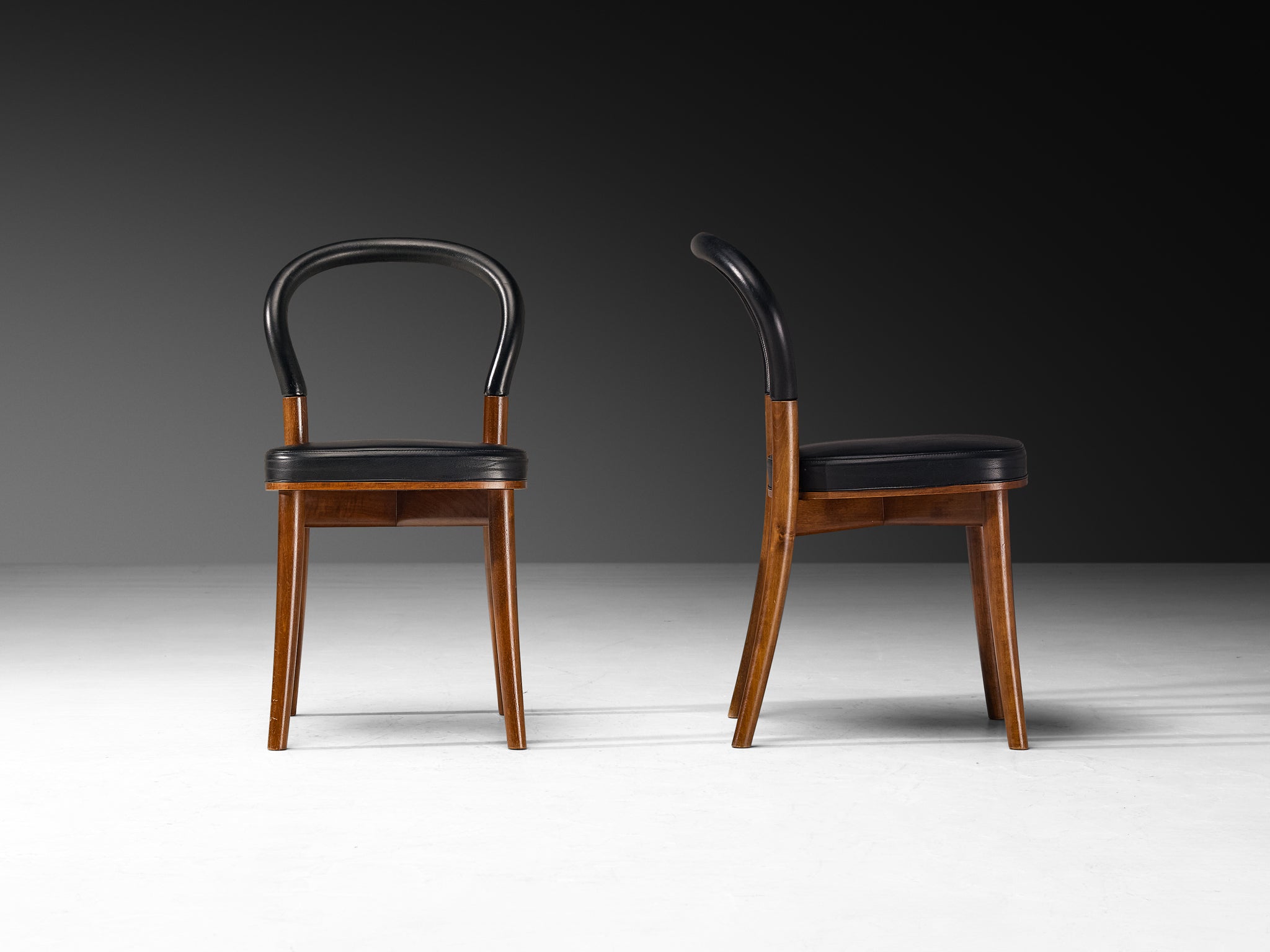 Erik Gunnar Asplund for Cassina Set of Eight 'Göteborg' Dining Chairs in Walnut Seating Morentz