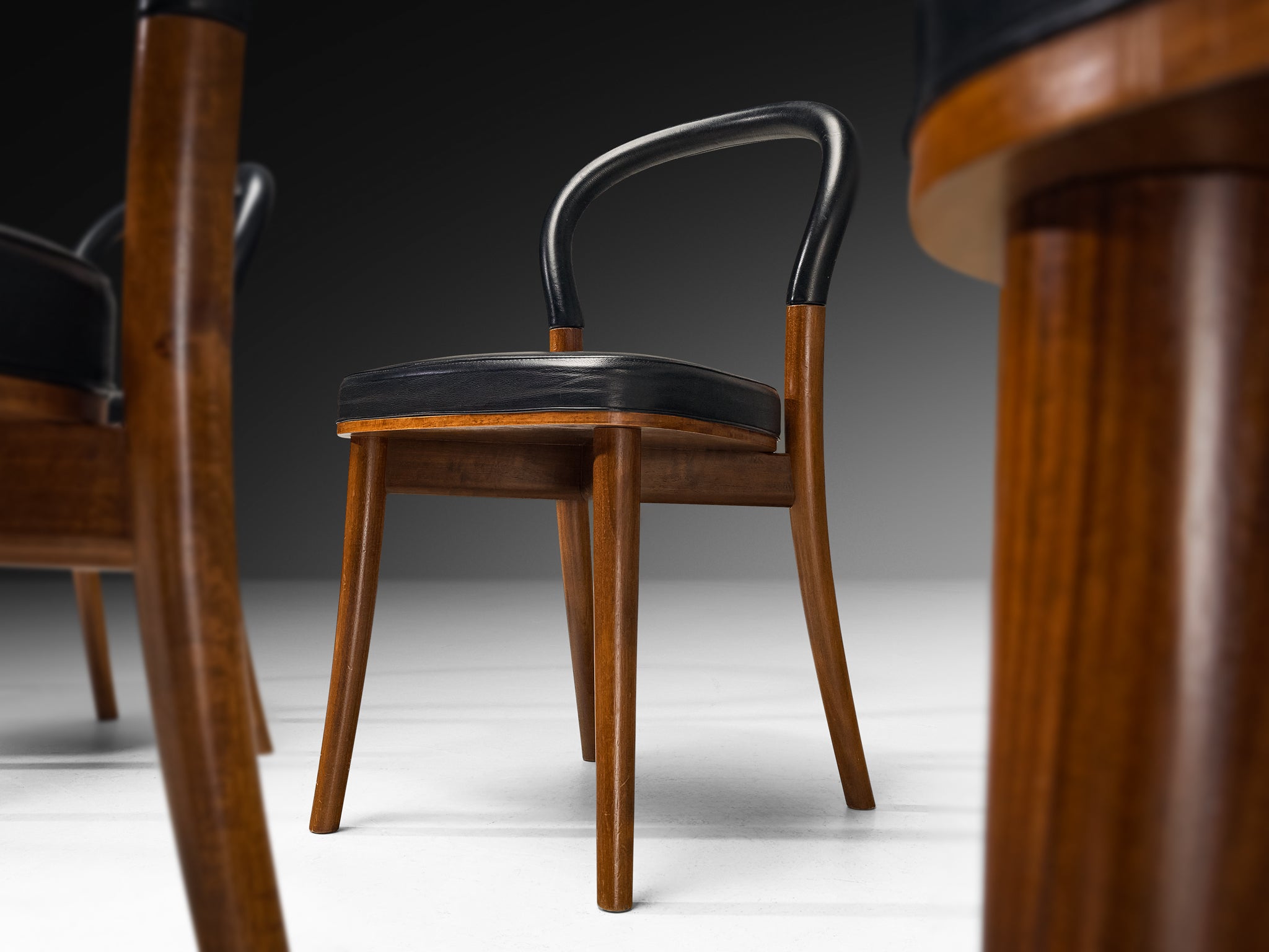 Erik Gunnar Asplund for Cassina Set of Eight 'Göteborg' Dining Chairs in Walnut Seating Morentz