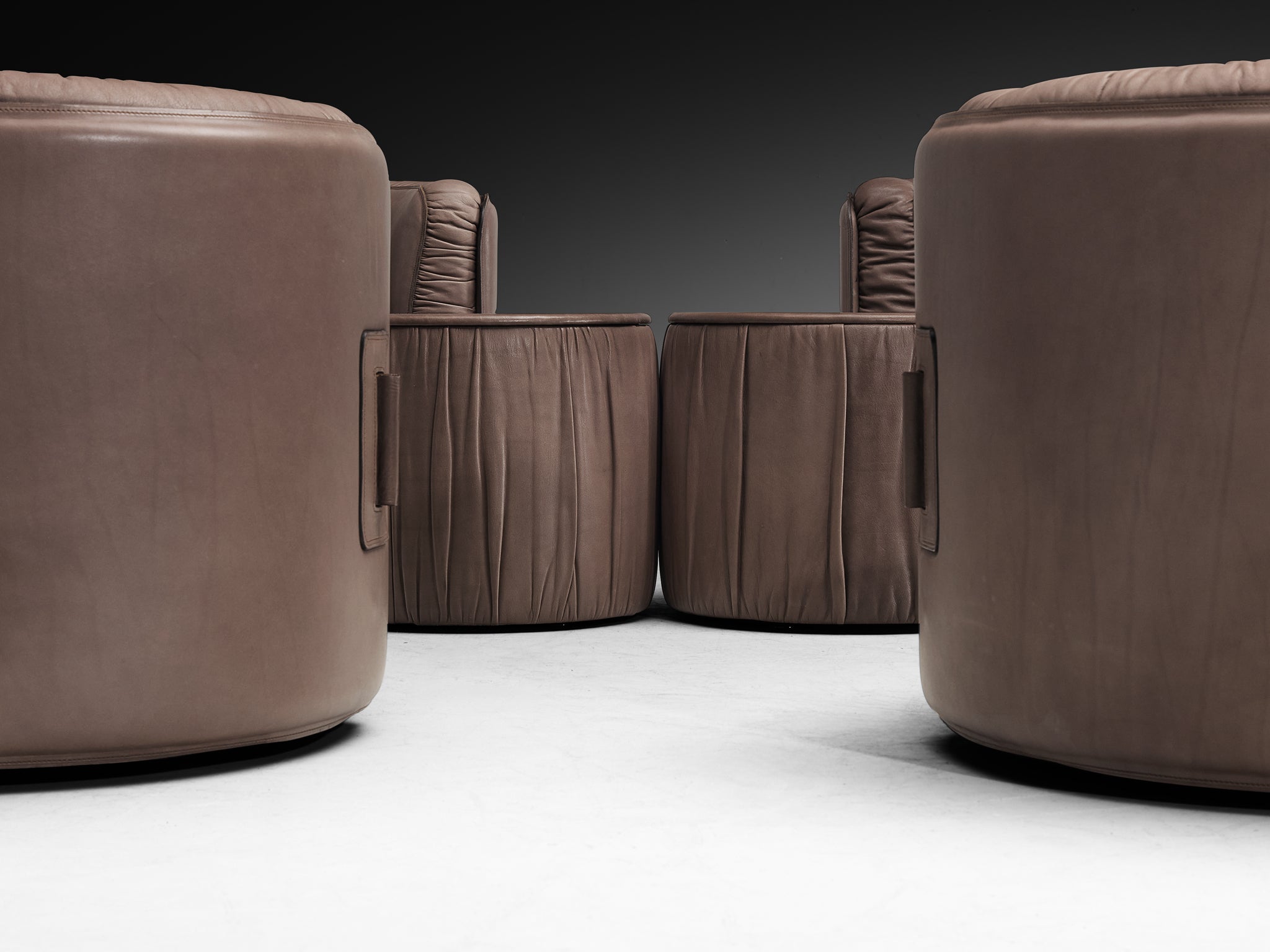 Swiss Postmodern Modular Lounge Set in Taupe Leather and Ottomans Seating Morentz