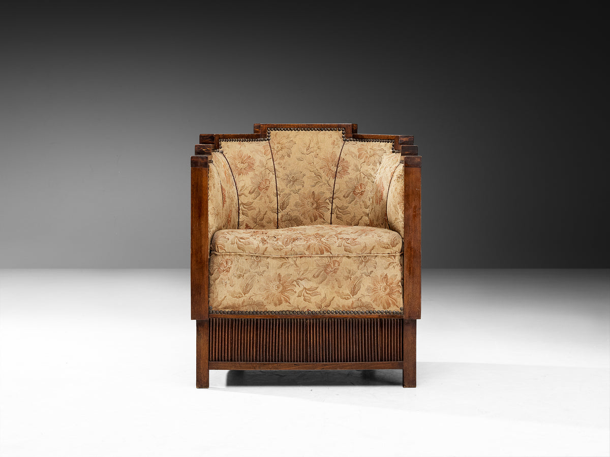 1930s Art Deco Lounge Chair with Geometric Frame Seating Morentz
