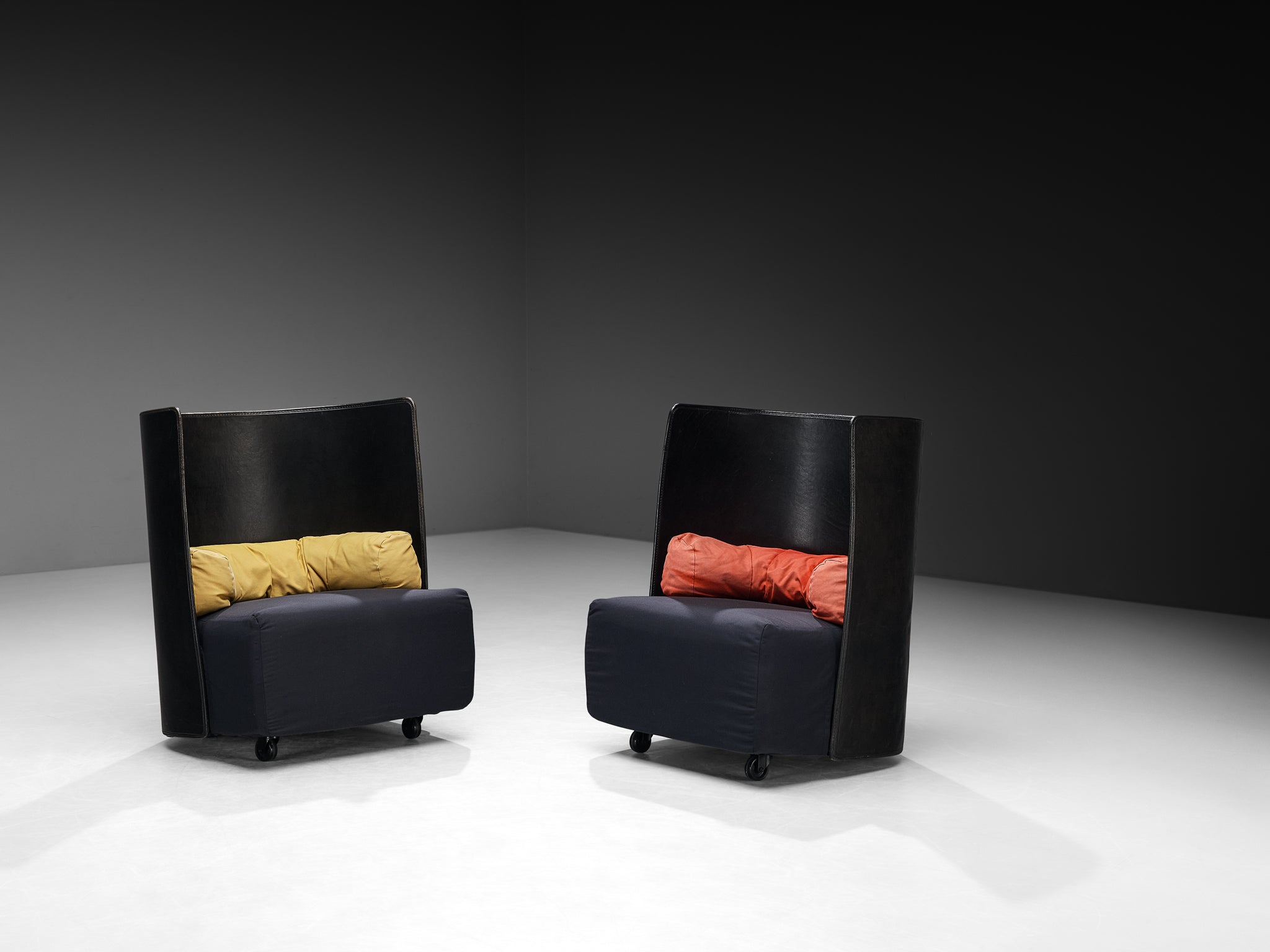 Gionathan de Pas & Donato D’Urbino & Paolo Lomazzi Pair of 'Campo' Lounge Chairs Seating Morentz