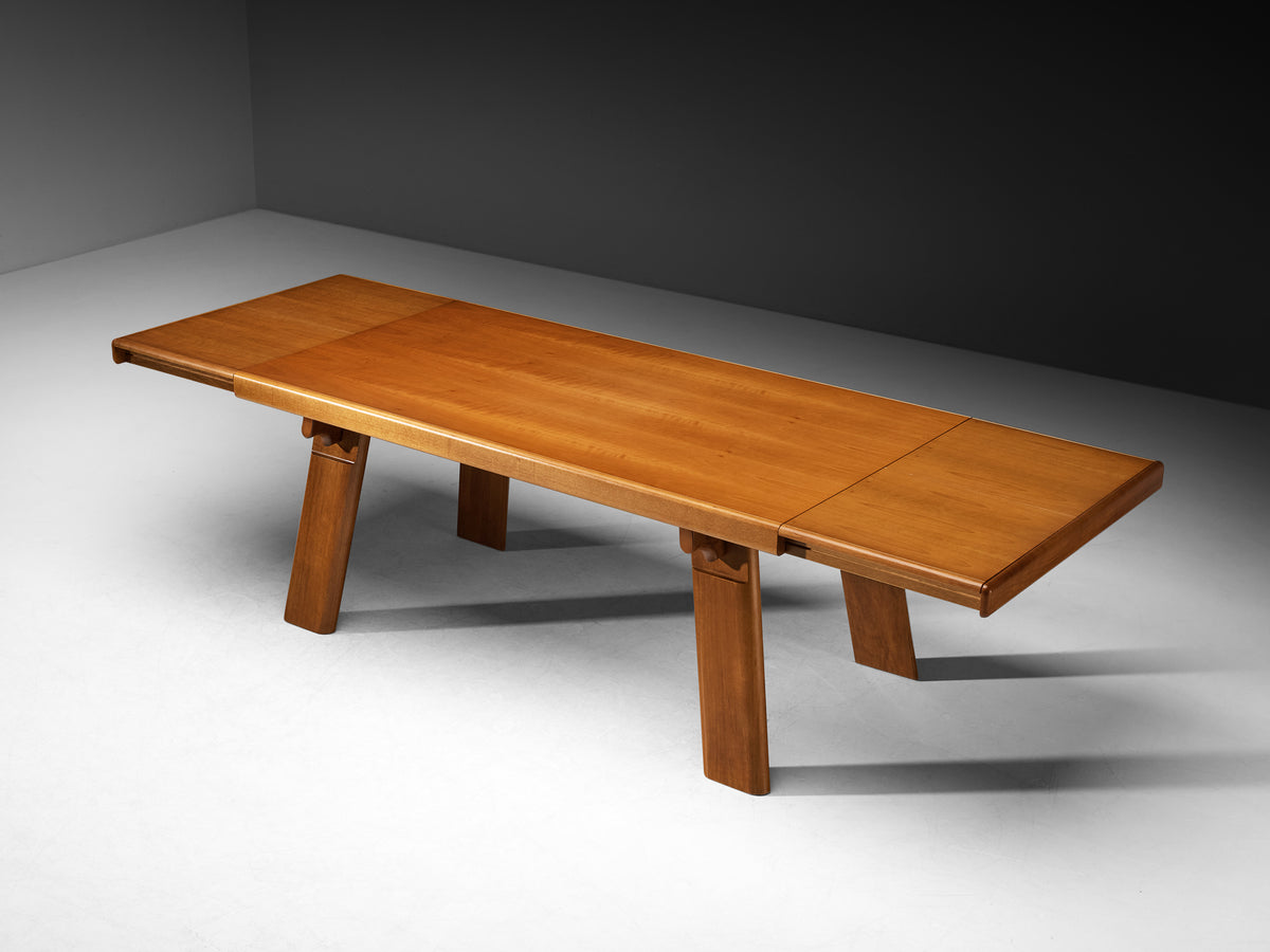 Mid-Century Italian Extendable Dining Table in Honey Toned Wood Tables Morentz