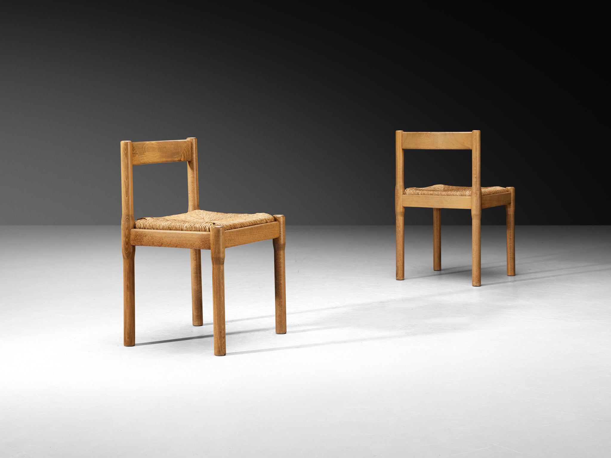 Early Vico Magistretti for Mario Luigi Comi Set of Eight Carimate Dining Chairs Seating Morentz