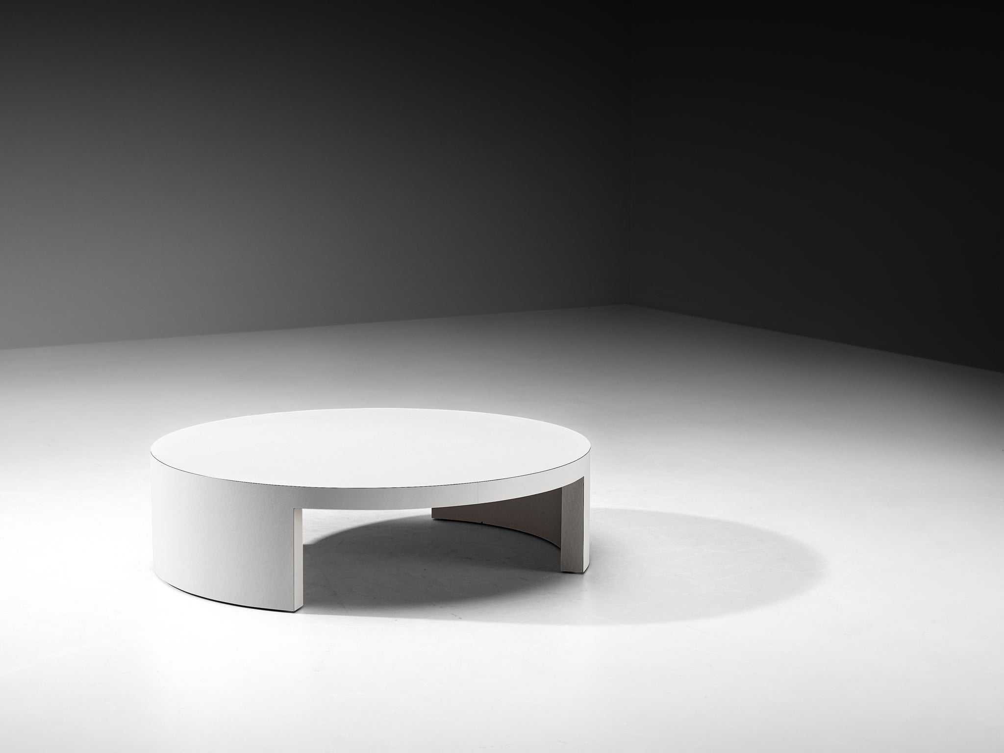 Round Geometric Post-Modern Coffee Table in Laminated Wood Tables Morentz