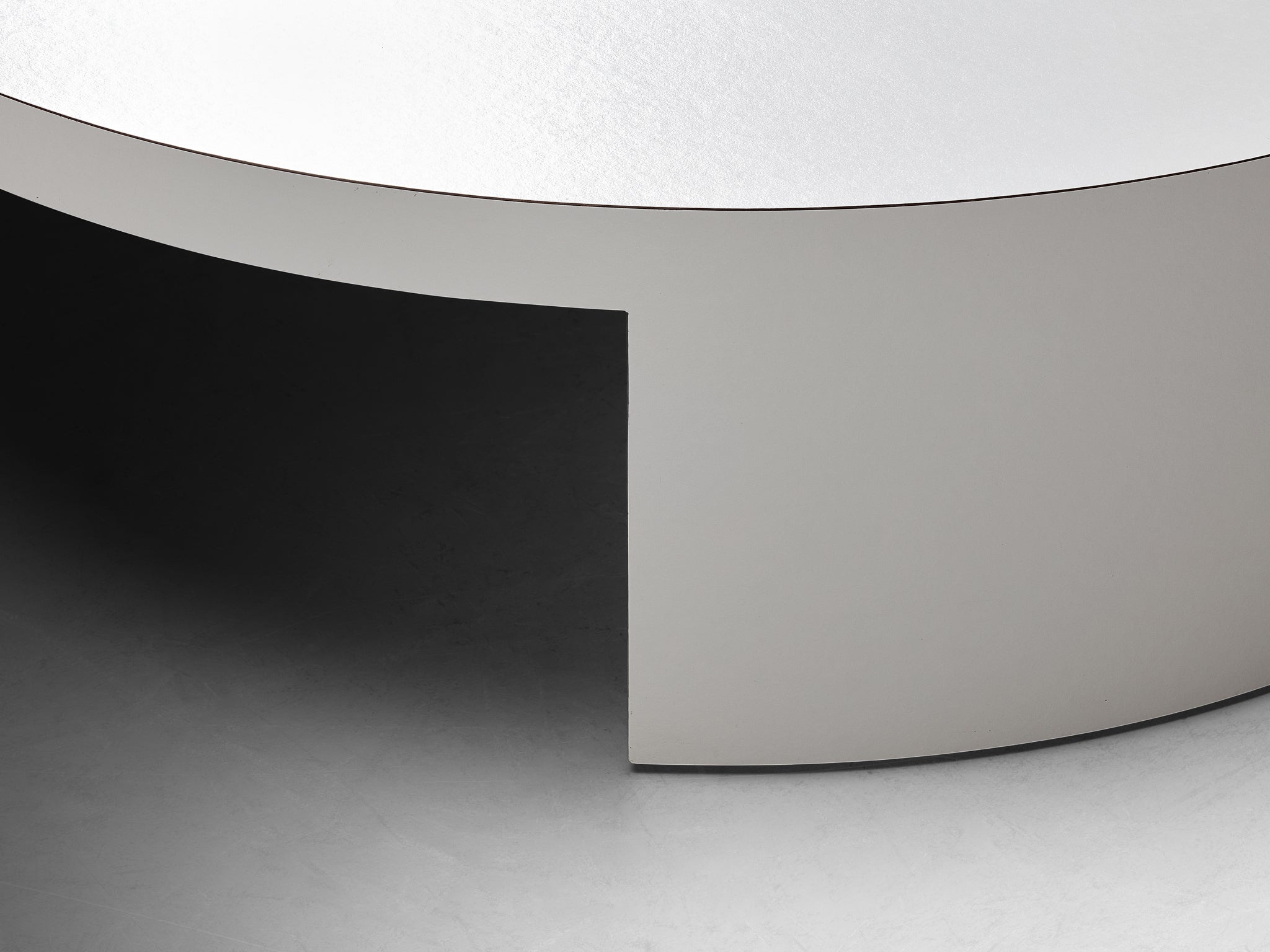 Round Geometric Post-Modern Coffee Table in Laminated Wood Tables Morentz